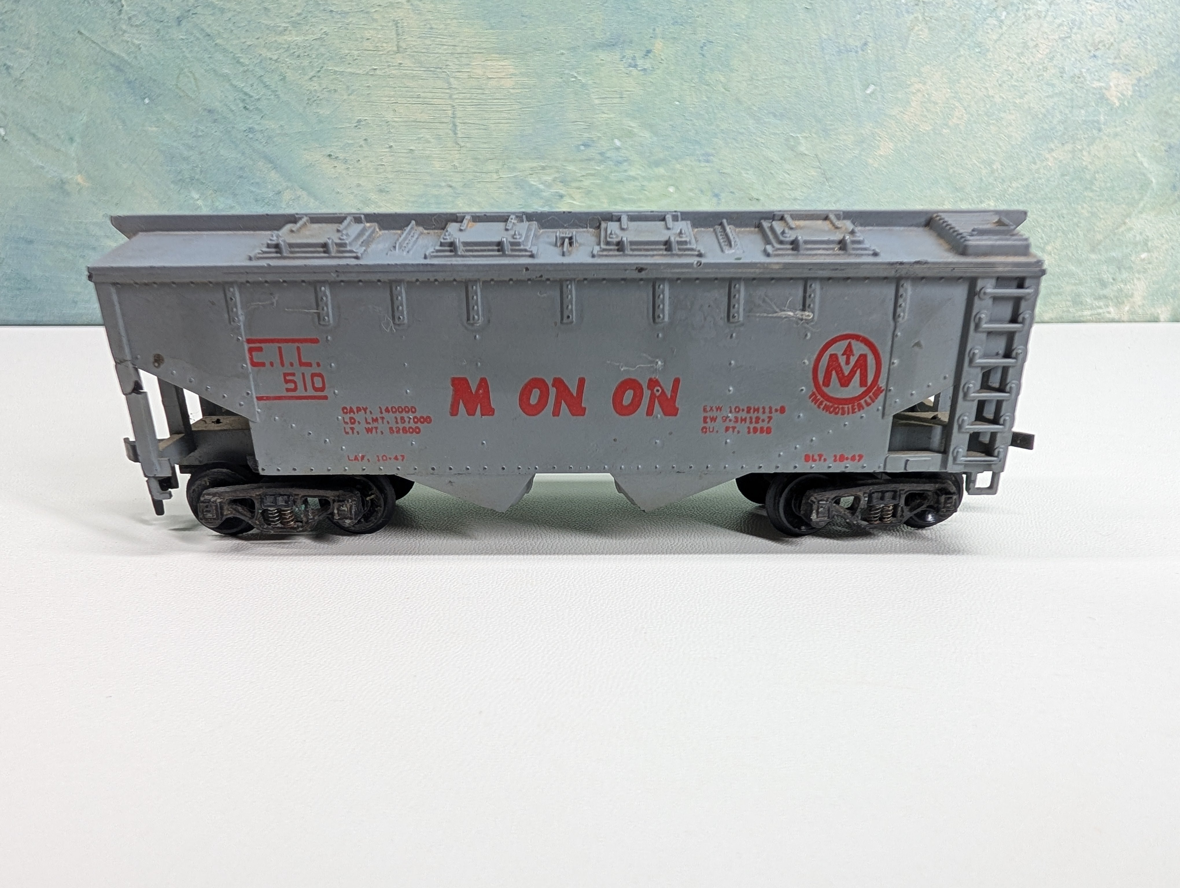 USED Gilbert HO Scale 2 Bay Covered Hopper Monon CIL #510