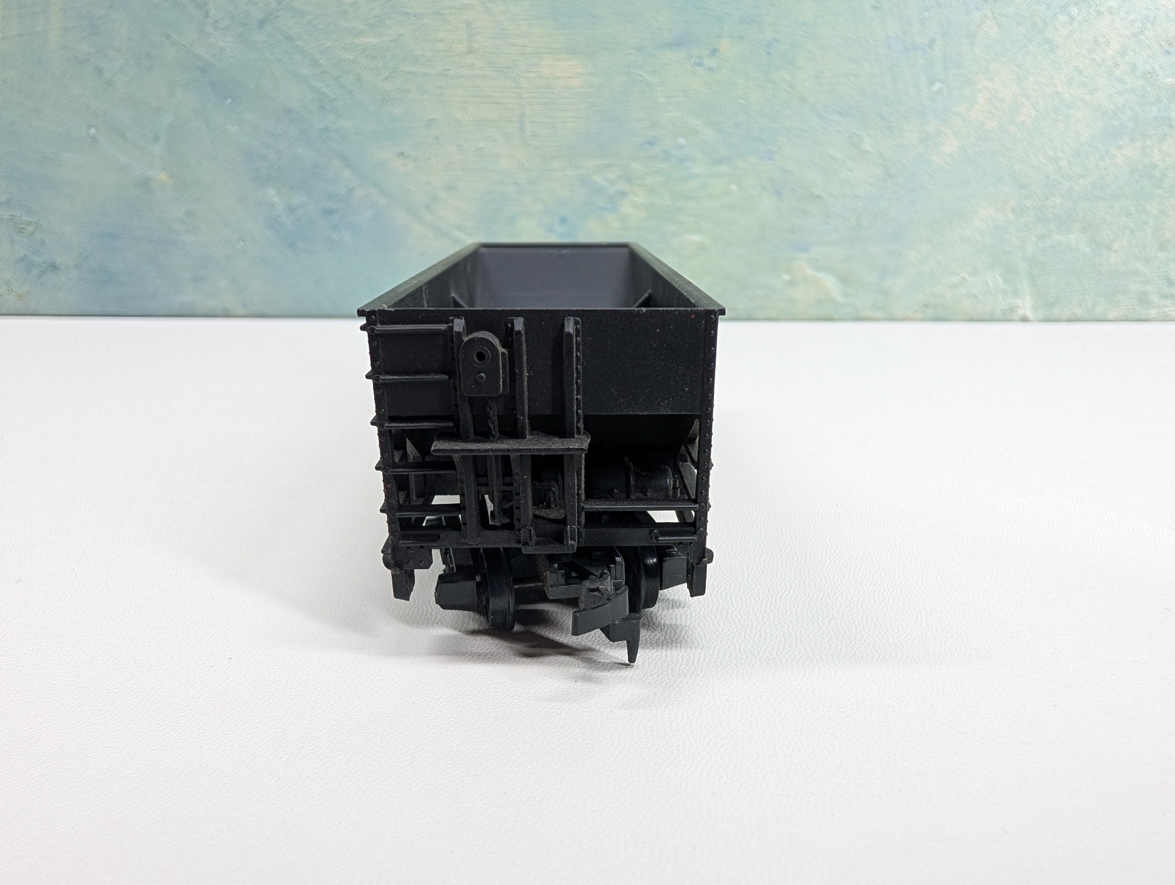 USED Tyco HO Scale 2 Bay Operating Hopper Reading RDG #65950