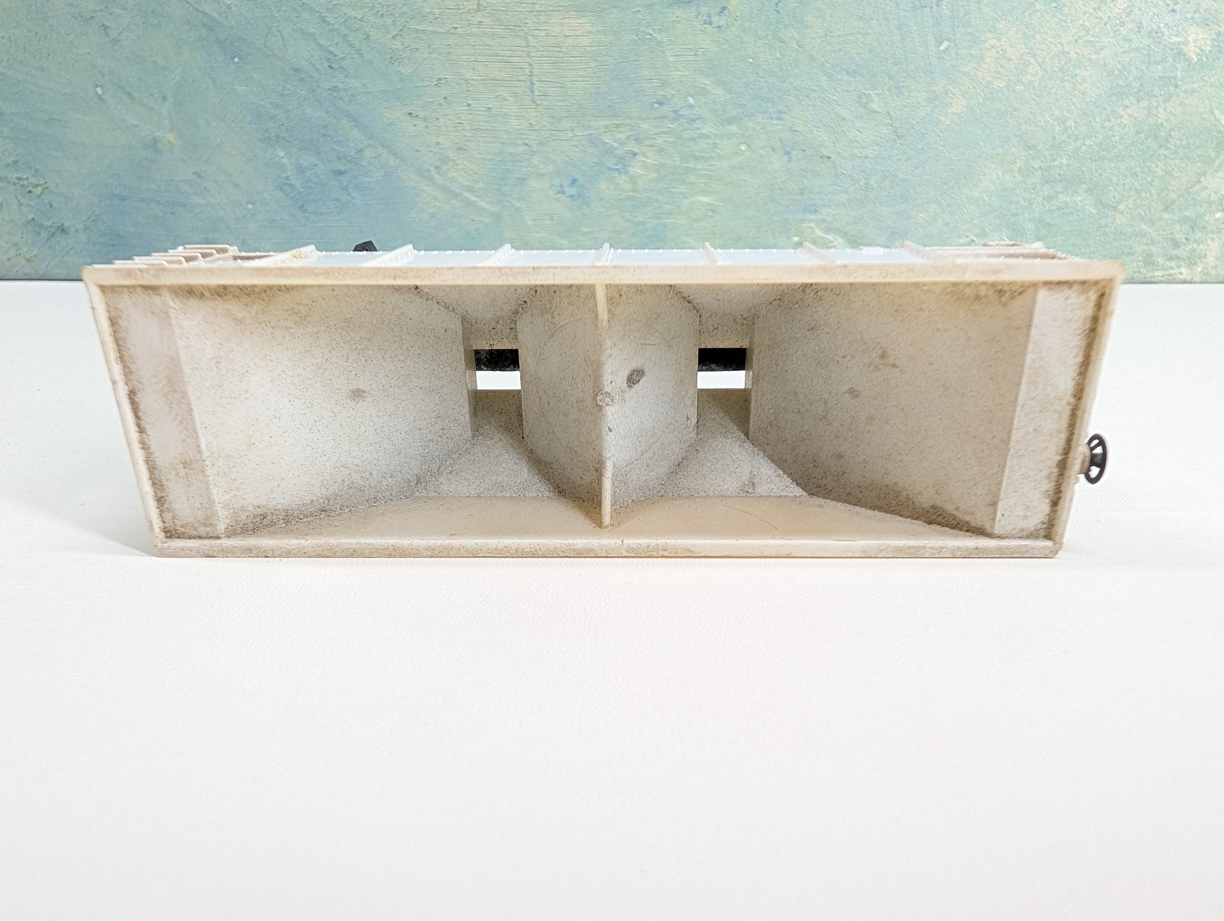 USED Tyco HO Scale 2 Bay Operating Hopper Undecorated White Custom
