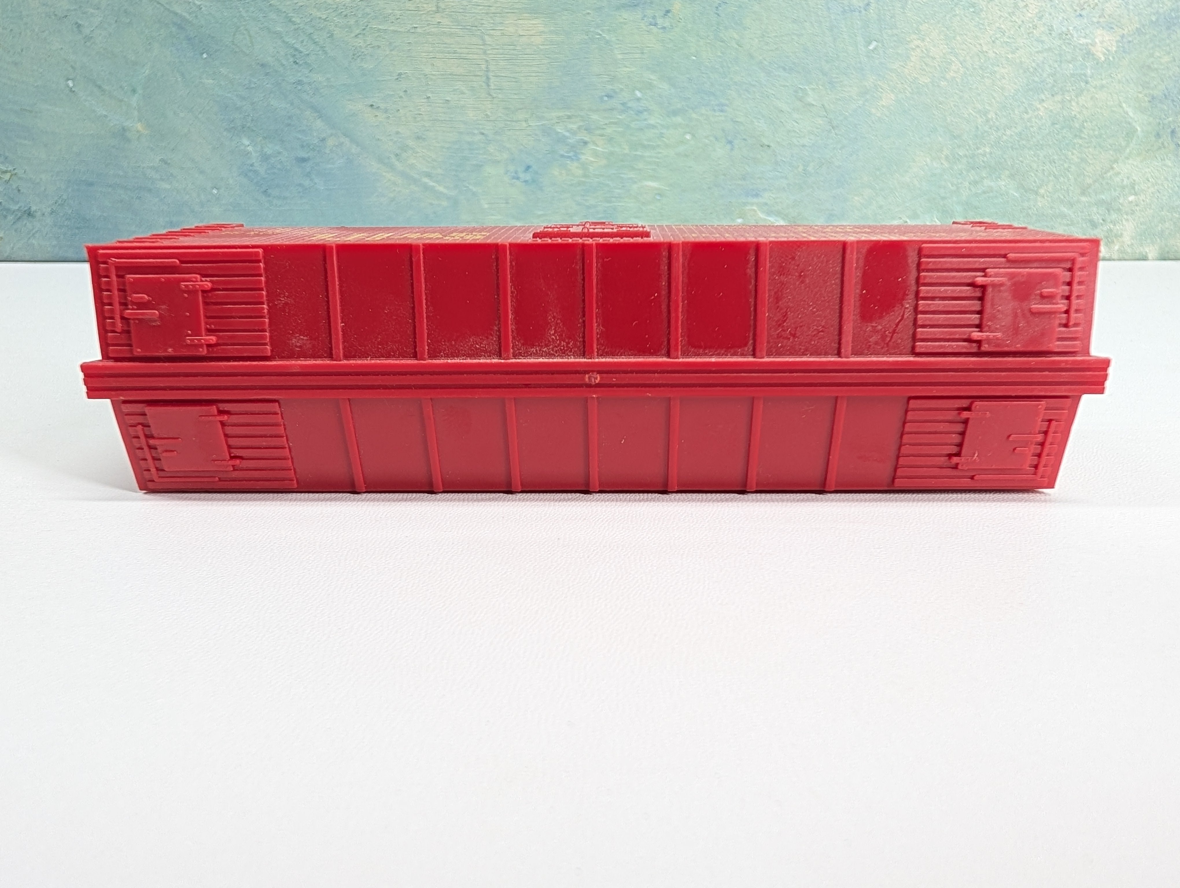 USED Life-Like HO Scale 38' Wooden Reefer Box Car Swift Refrigerator Line SRLX #6714
