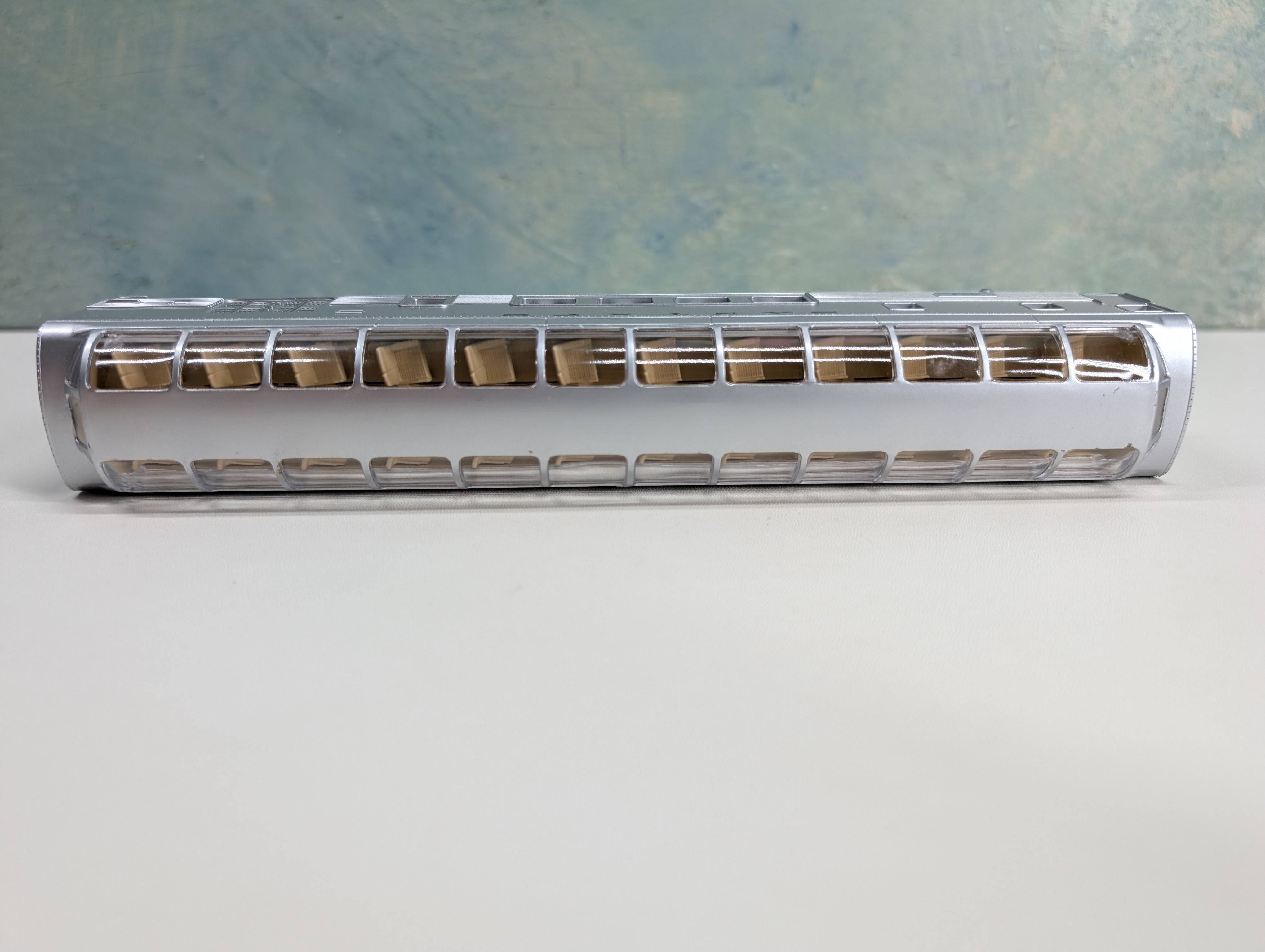 USED Life-Like HO Scale Full Dome Passenger Car Santa Fe #504