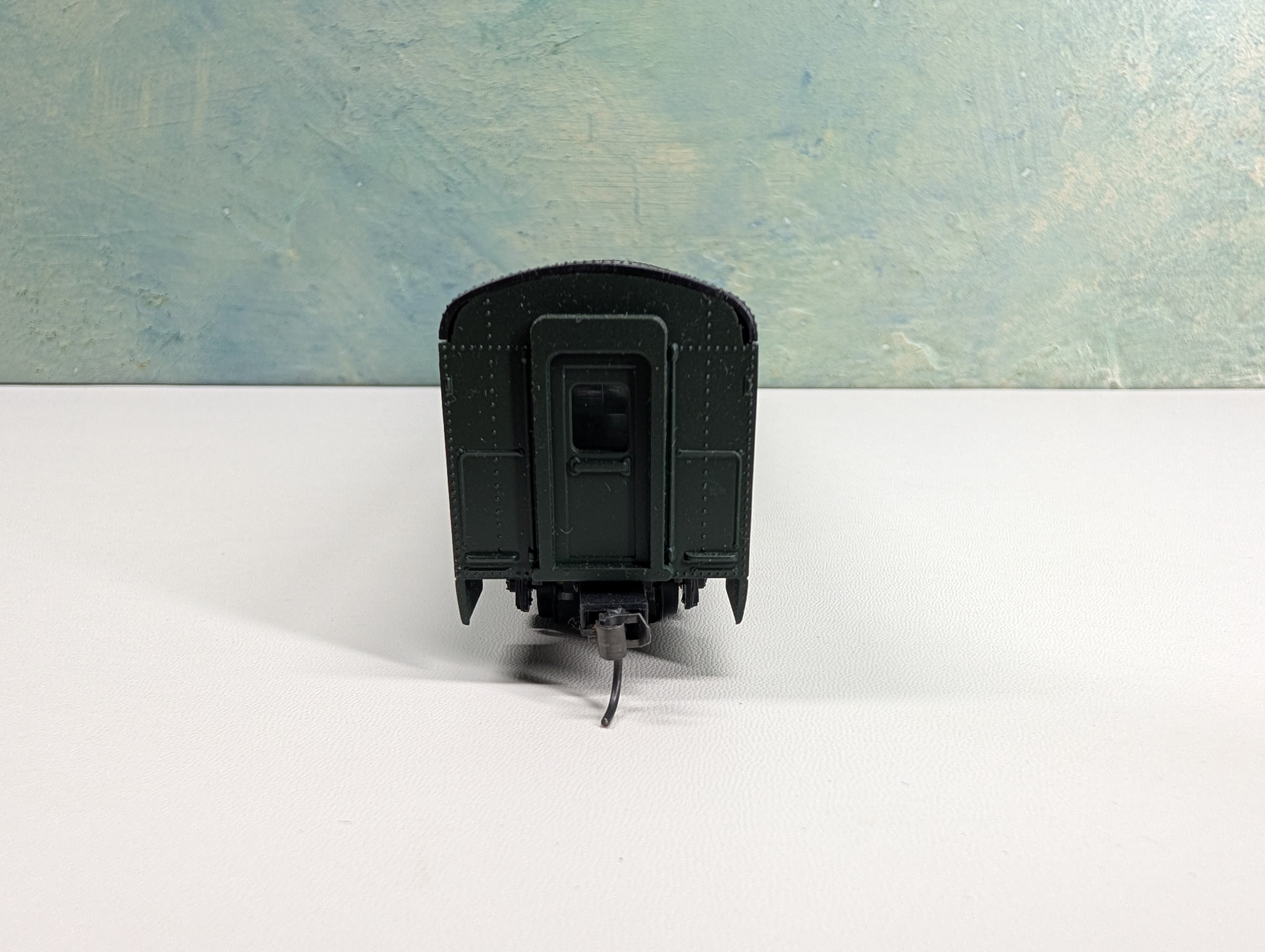 USED Con-Cor HO Scale 72' Coach Passenger Car Grand Canyon