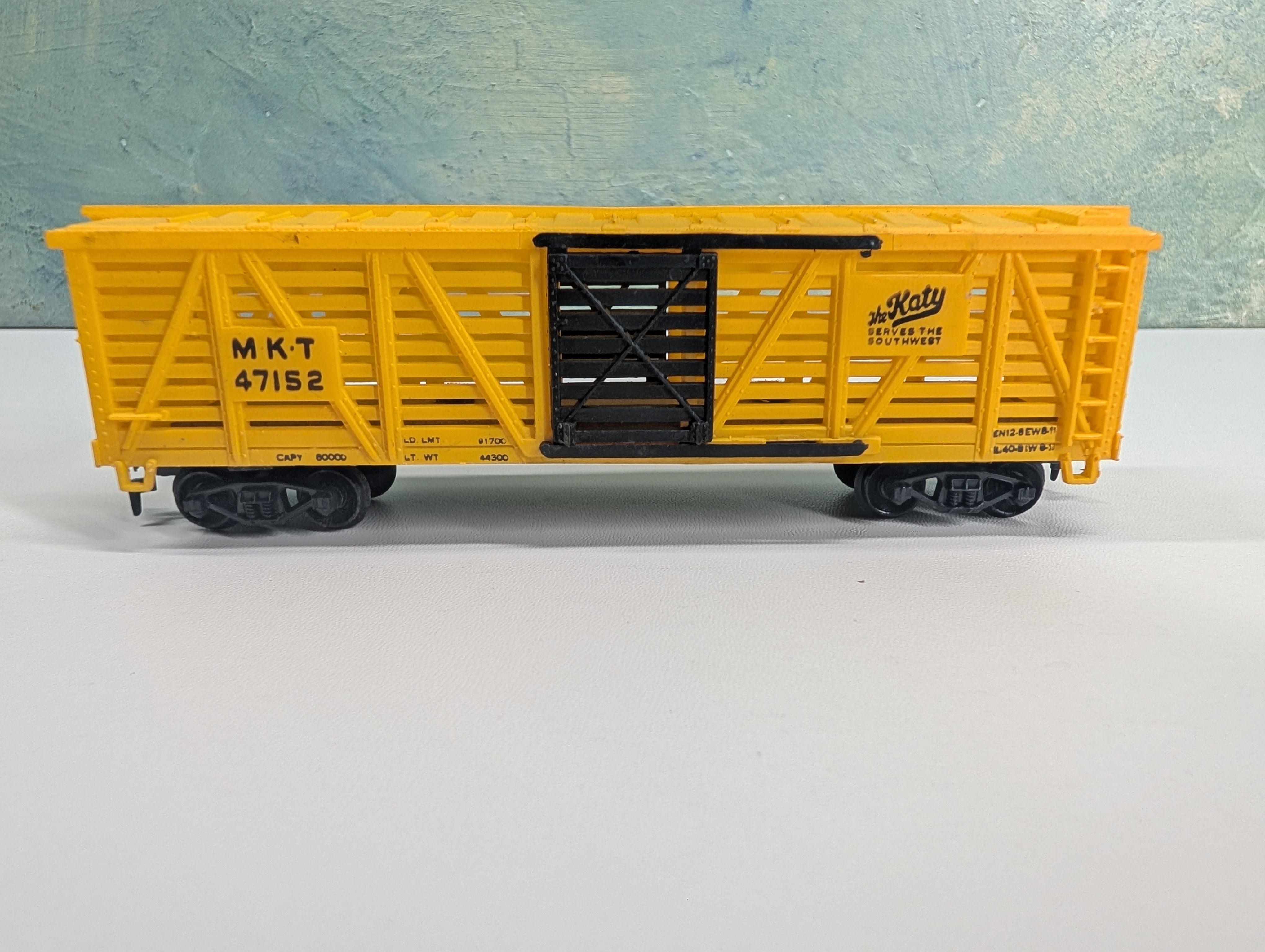 USED HO Scale Cattle Stock Car MKT #47152 The KATY