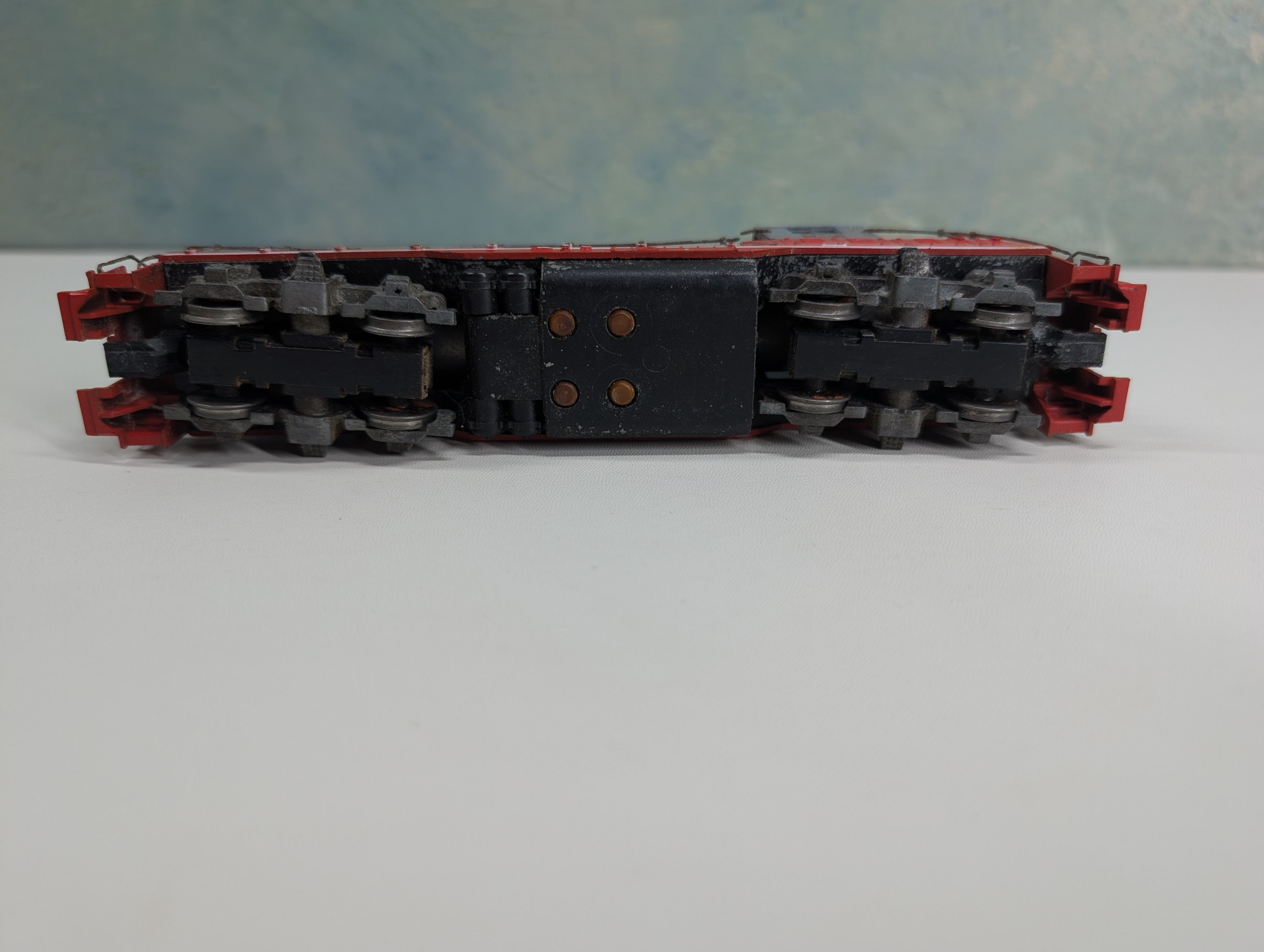 USED Athearn HO Scale GP9 Diesel Locomotive Burlington #244 Tested! DC