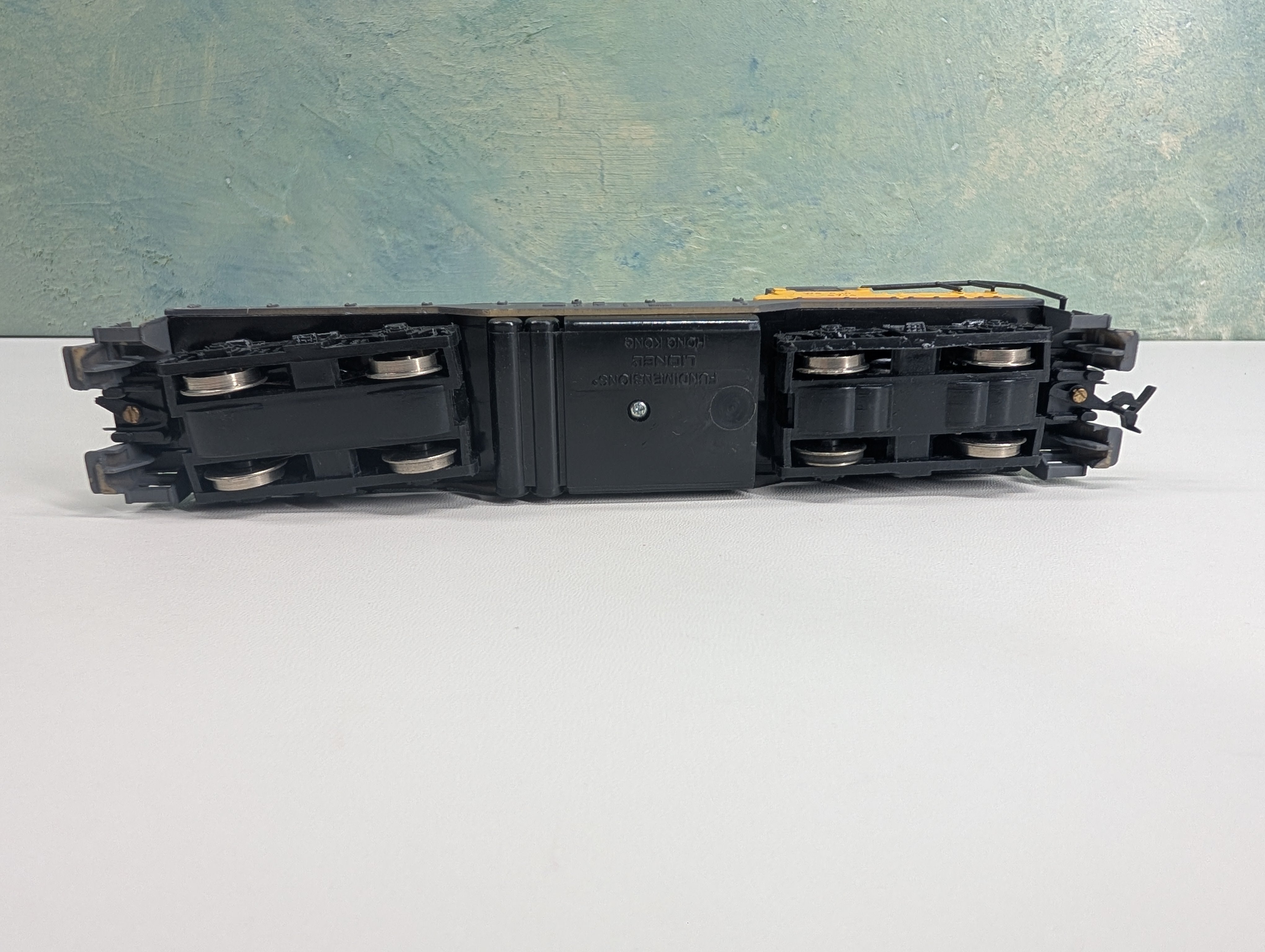 USED Lionel HO Scale GP9 Diesel Locomotive Union Pacific UP #5714 Tested! DC