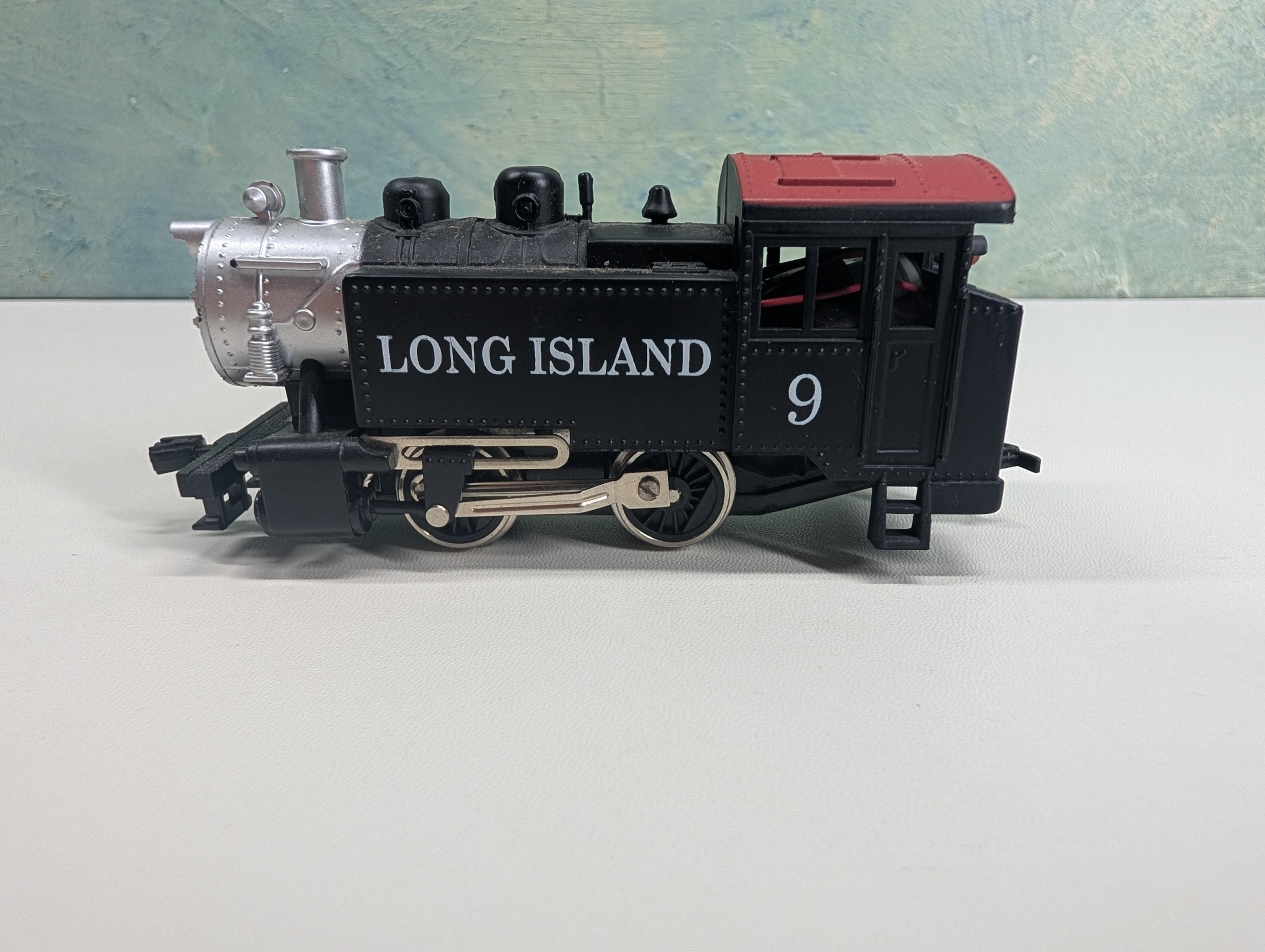 USED HO Scale Switcher Steam Locomotive Long Island #9 Runs Great! DC