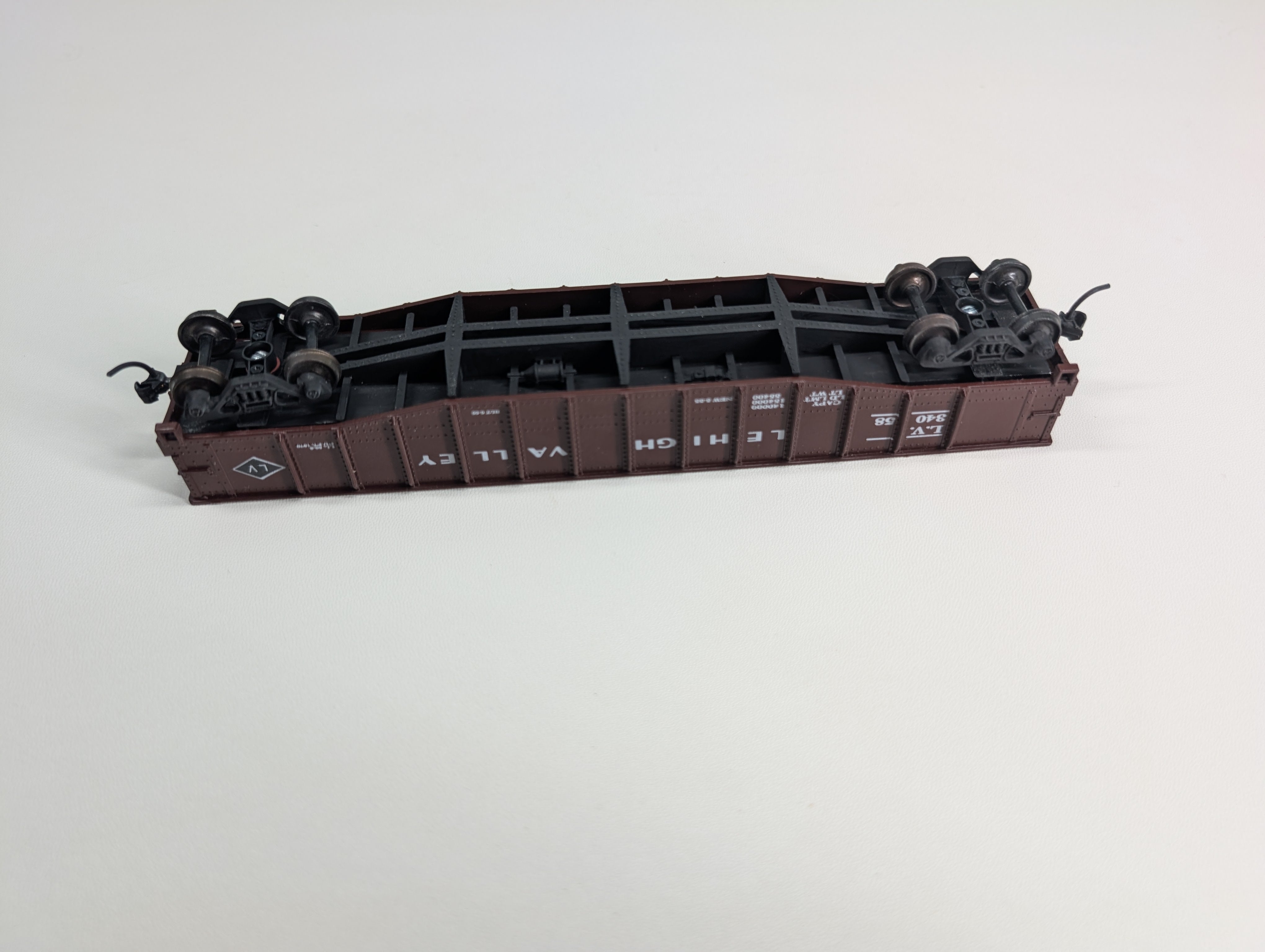 USED Athearn HO Scale 50' Open Gondolas Lehigh Valley LV #34033 & 34058 Bev-Bel, Metal Wheels (2 pcs)