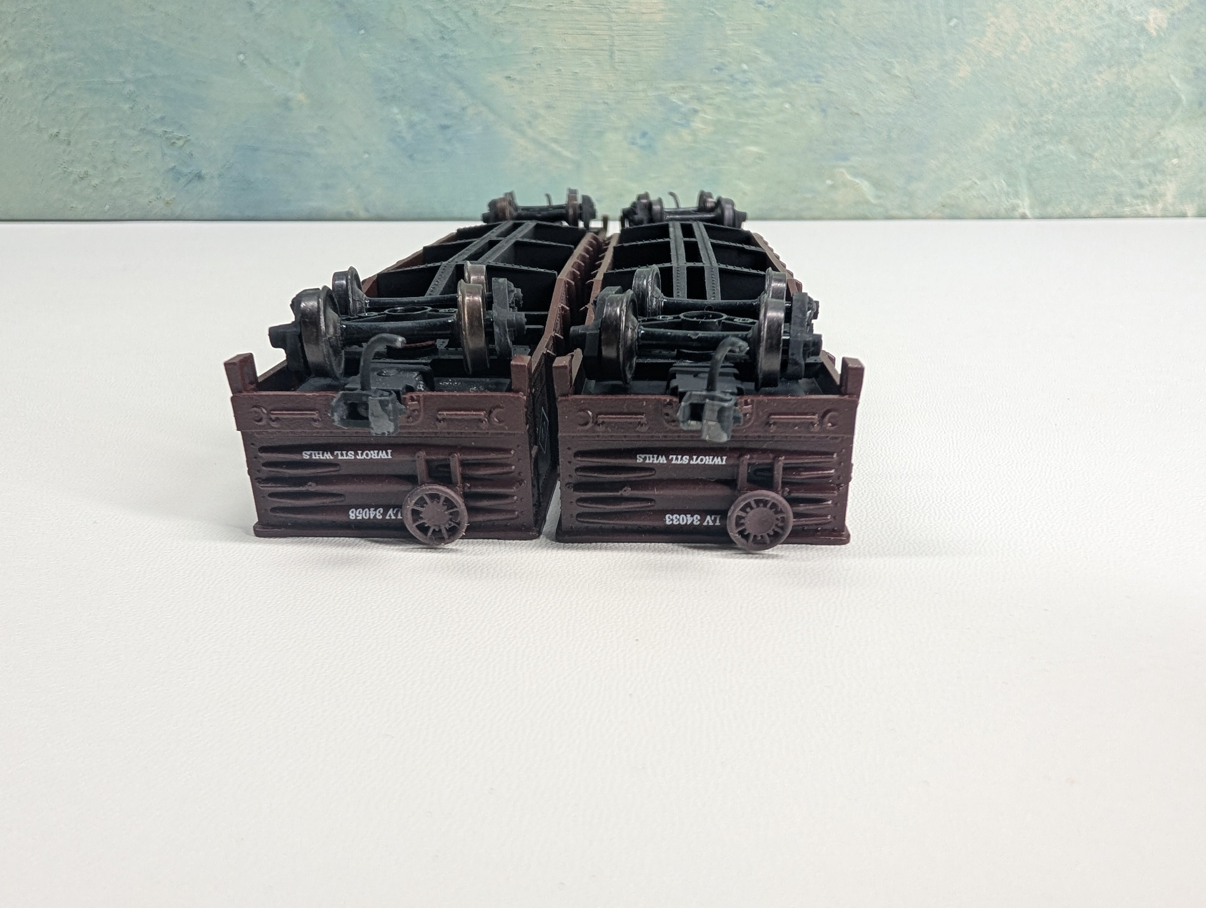 USED Athearn HO Scale 50' Open Gondolas Lehigh Valley LV #34033 & 34058 Bev-Bel, Metal Wheels (2 pcs)