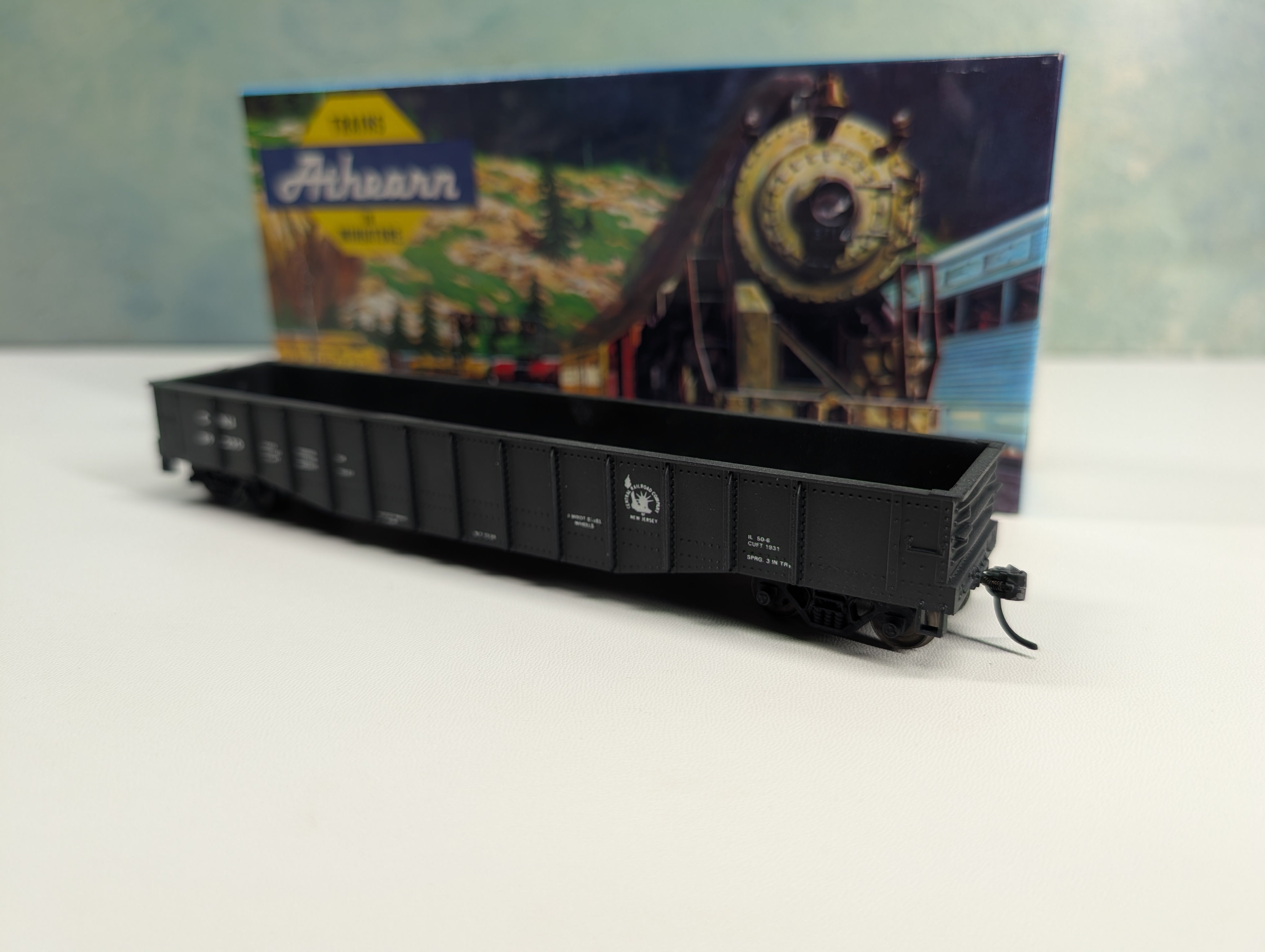 USED Athearn HO Scale 50' Open Gondola Jersey Central CNJ #89230 Bev-Bel, Metal Wheels