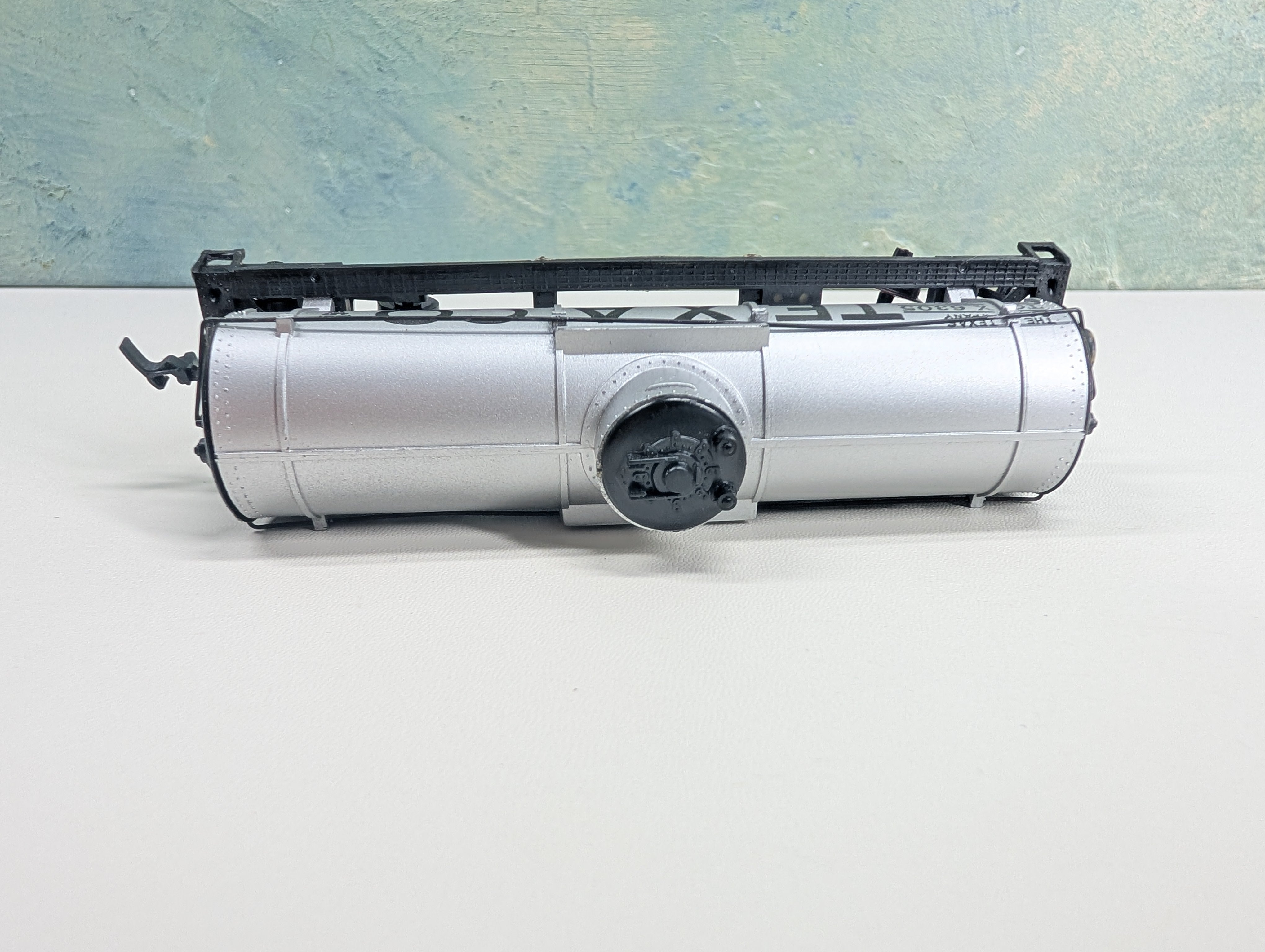 USED HO Scale Single Dome Tank Car Texaco TCX #6305