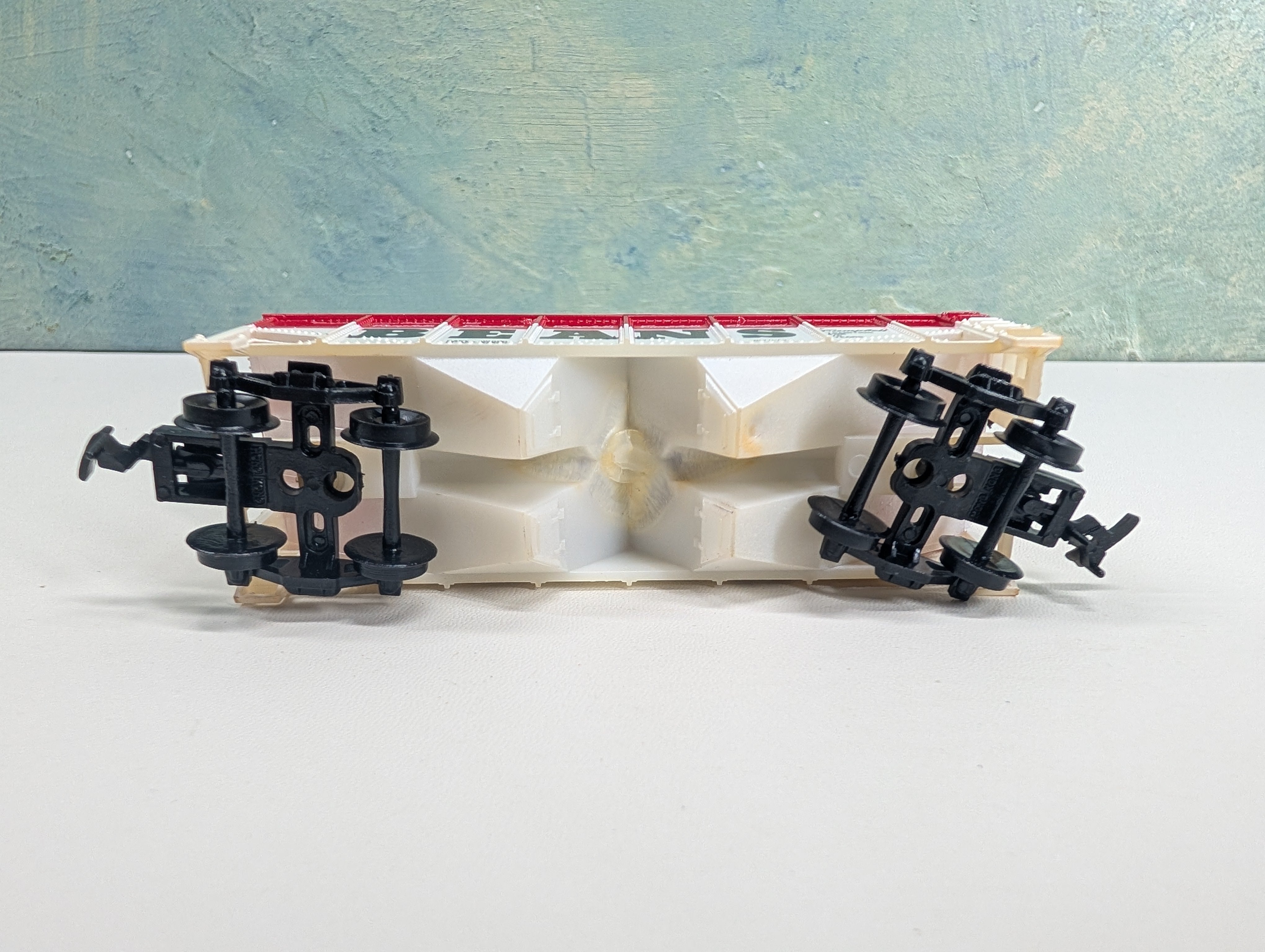 USED Life-Like HO Scale 2 Bay Hopper Campbell's Beans Campbell's