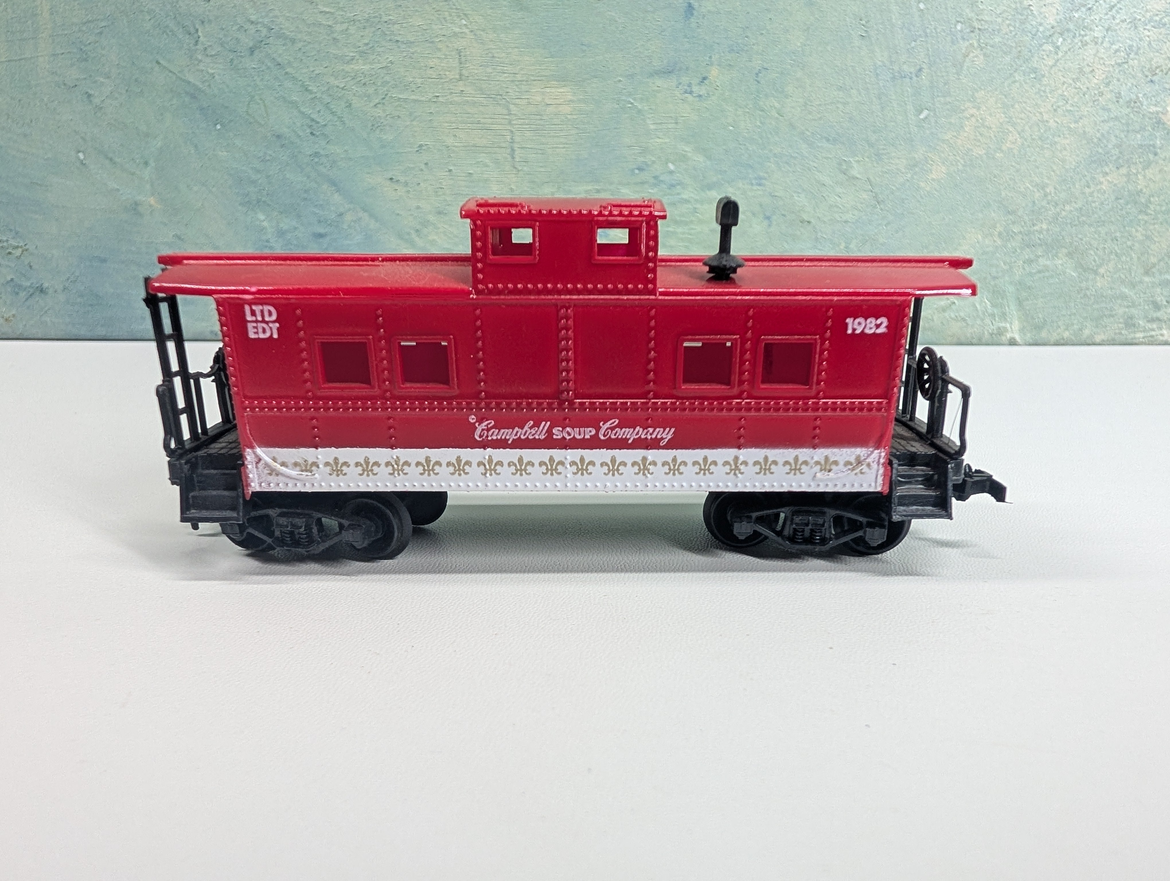 USED Life-Like HO Scale Caboose Campbell's Soup Company #1982