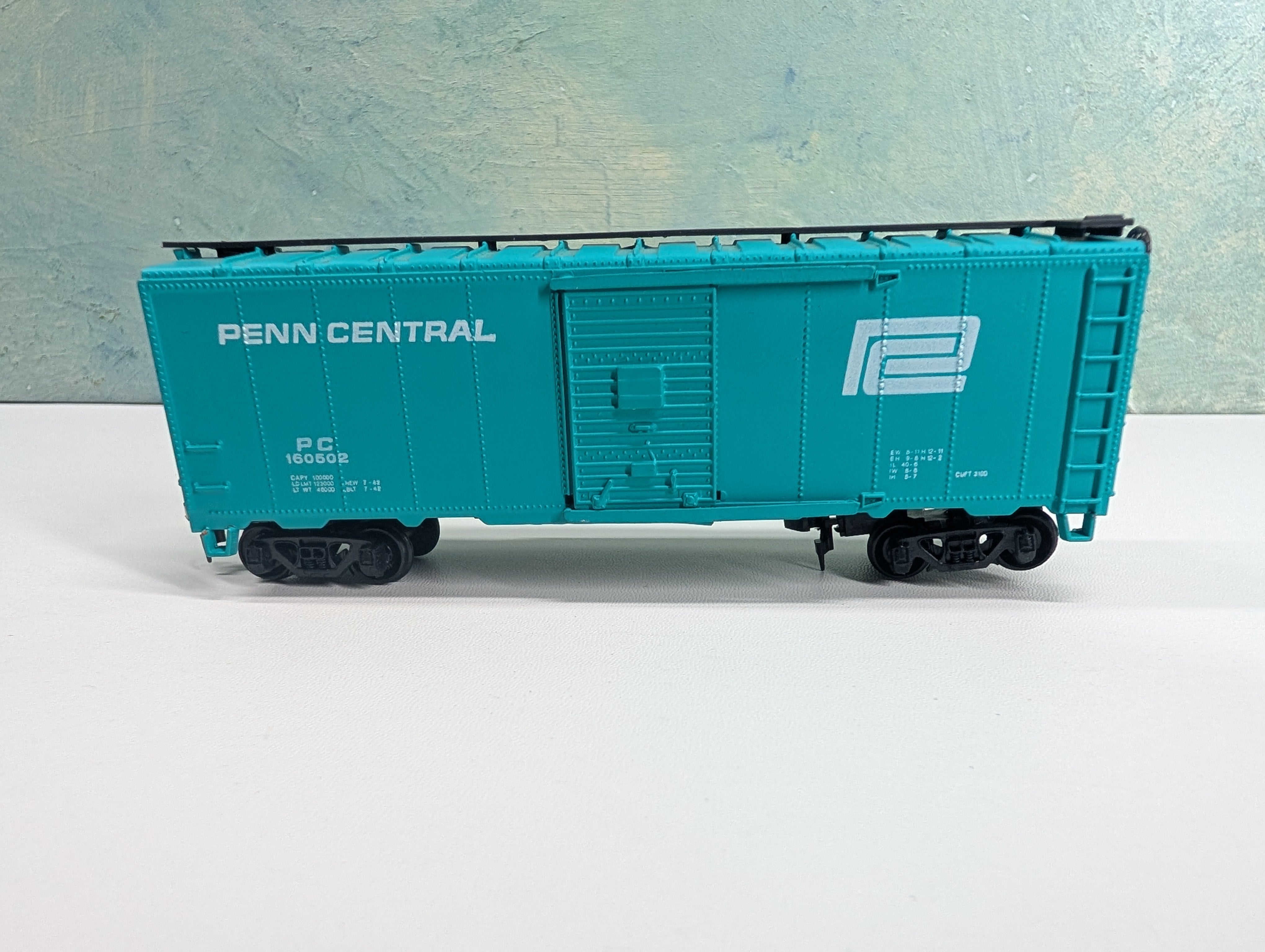 USED Bachmann HO Scale 40' Box Car Penn Central PC #160502