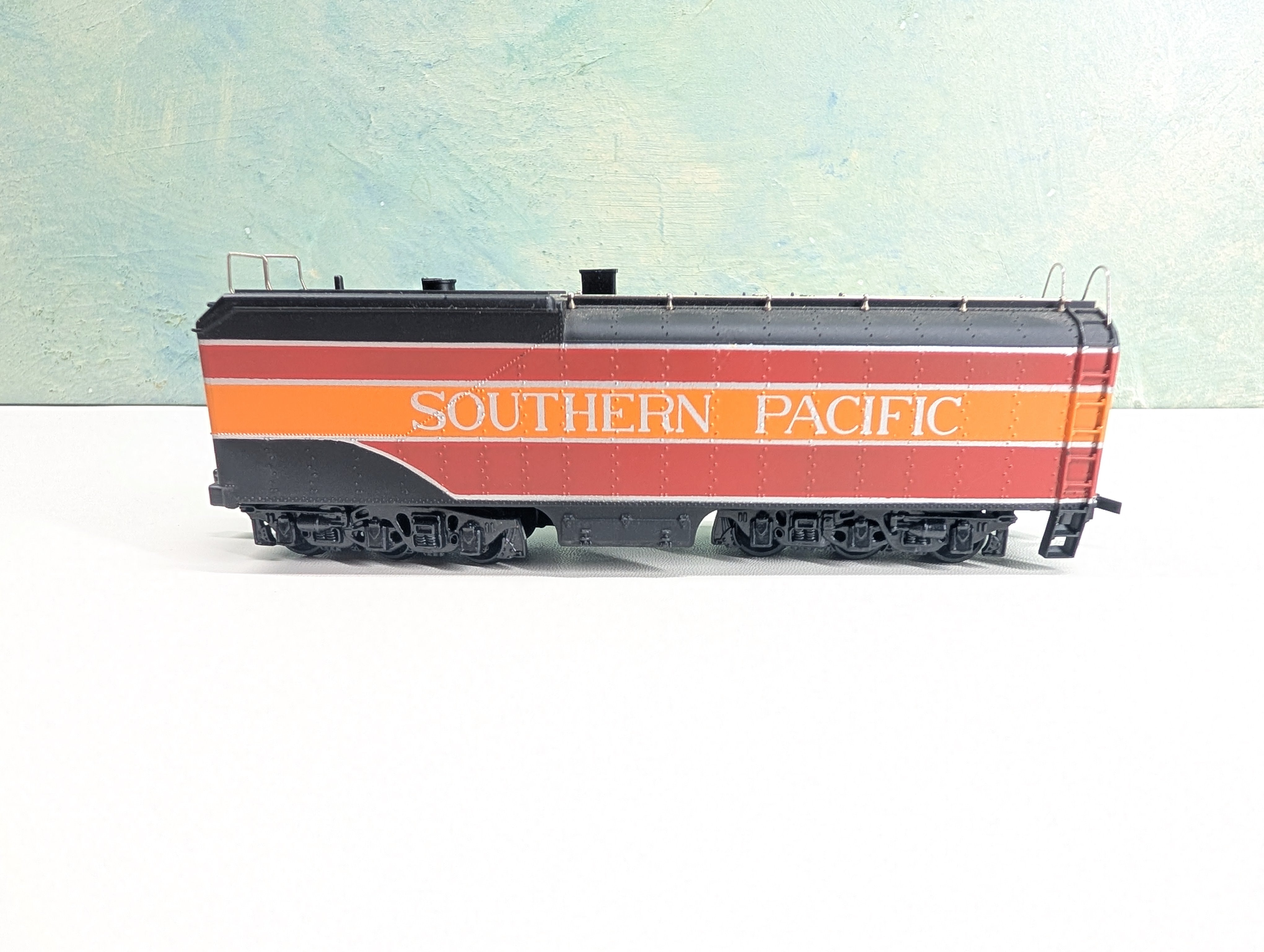USED Bachmann HO Scale 4-8-4 Daylight GS-4 Steam Locomotive Southern Pacific SP #4449 Runs Great! DC