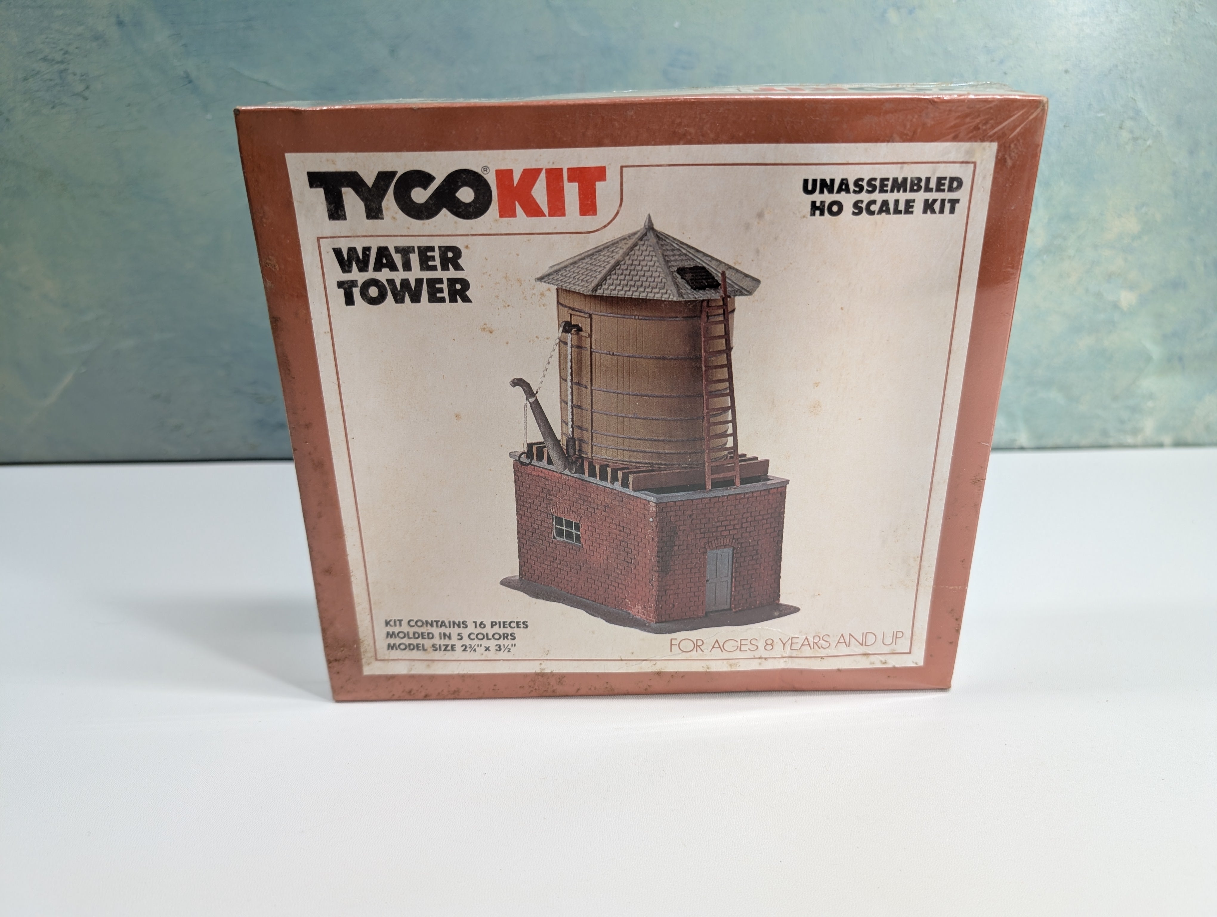 Tyco 7738 HO Scale Water Tower (Sealed) KIT