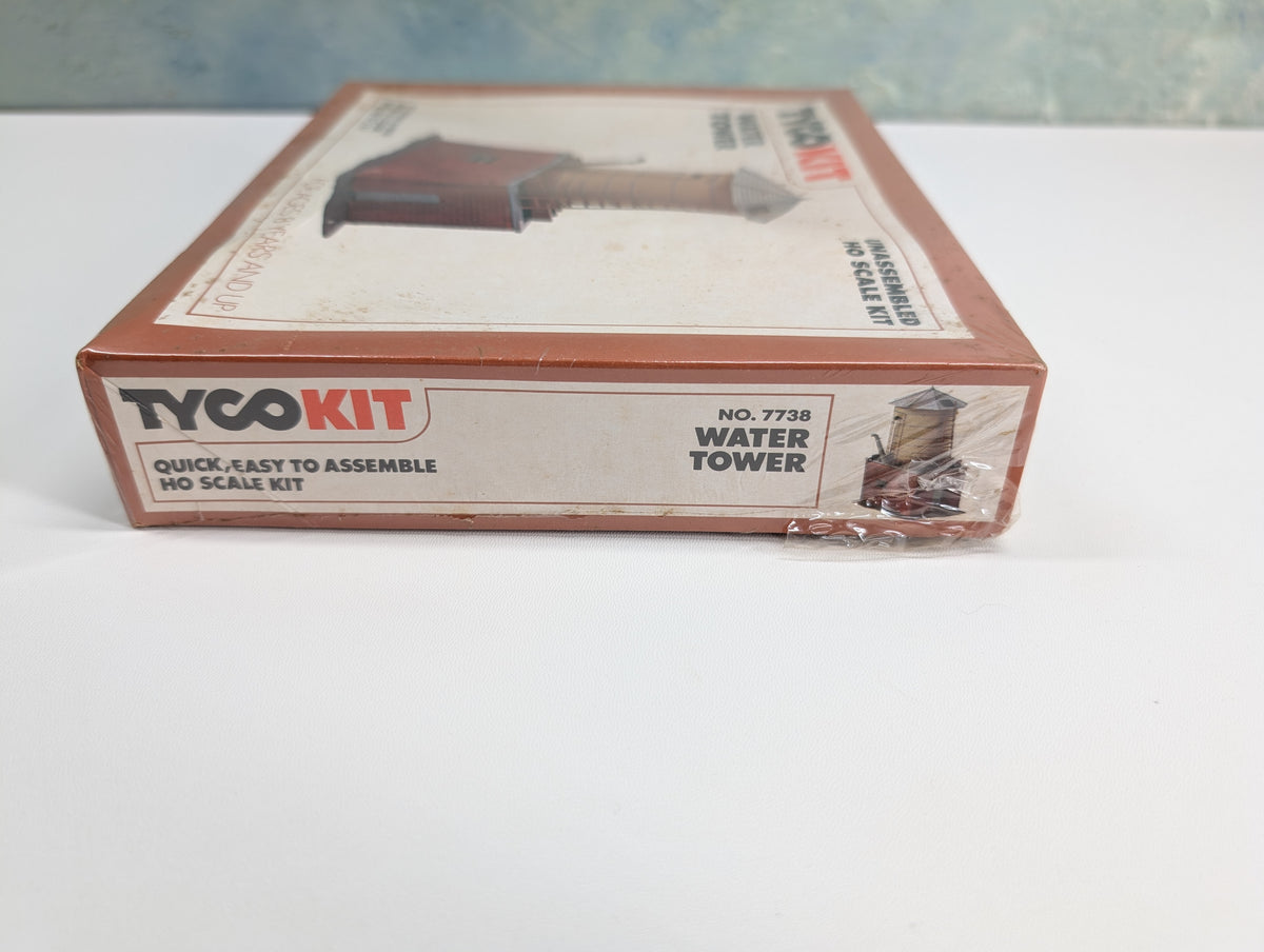 Tyco 7738 HO Scale Water Tower (Sealed) KIT