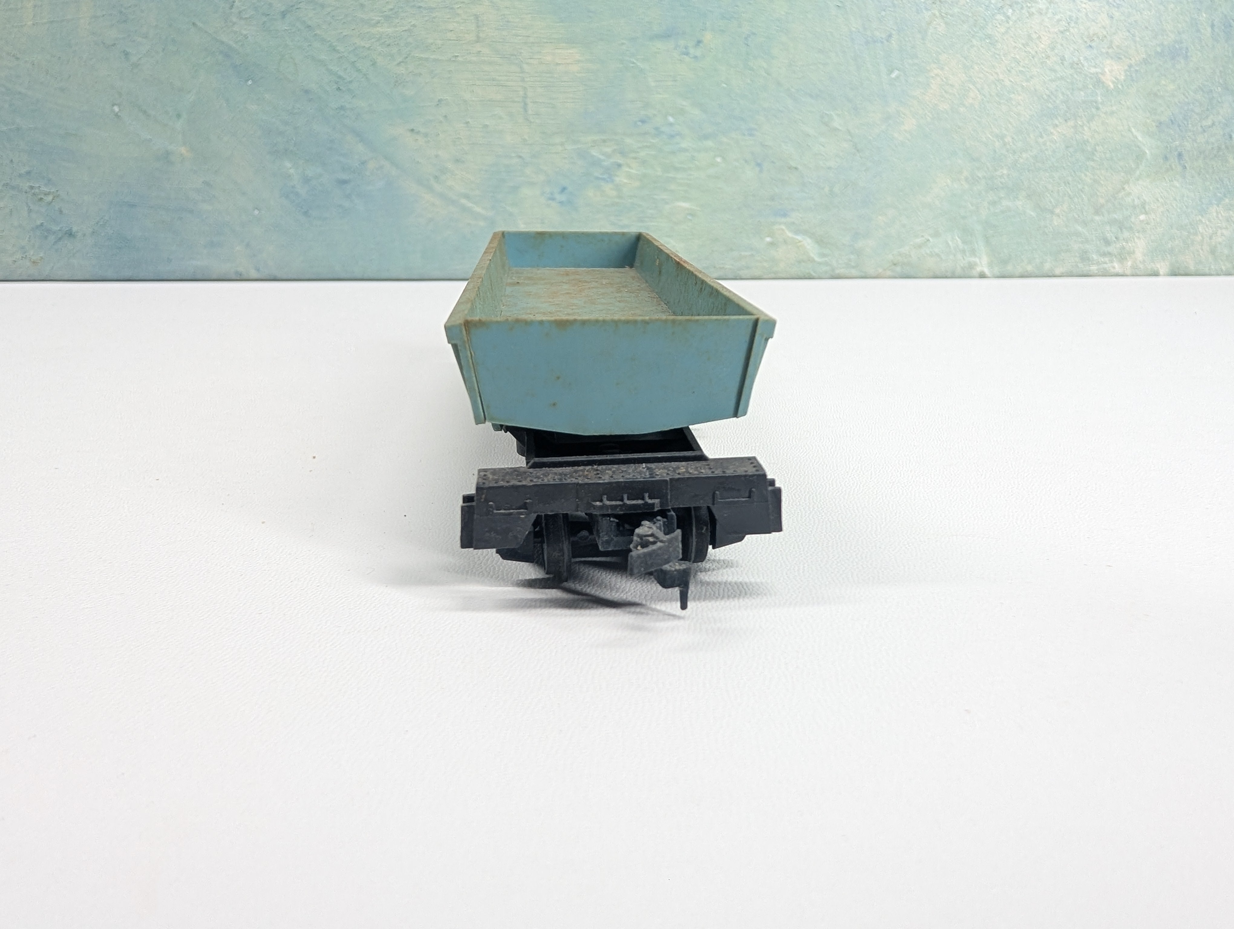 USED Tyco 925-900 HO Scale Ore Dump Car w/ Load