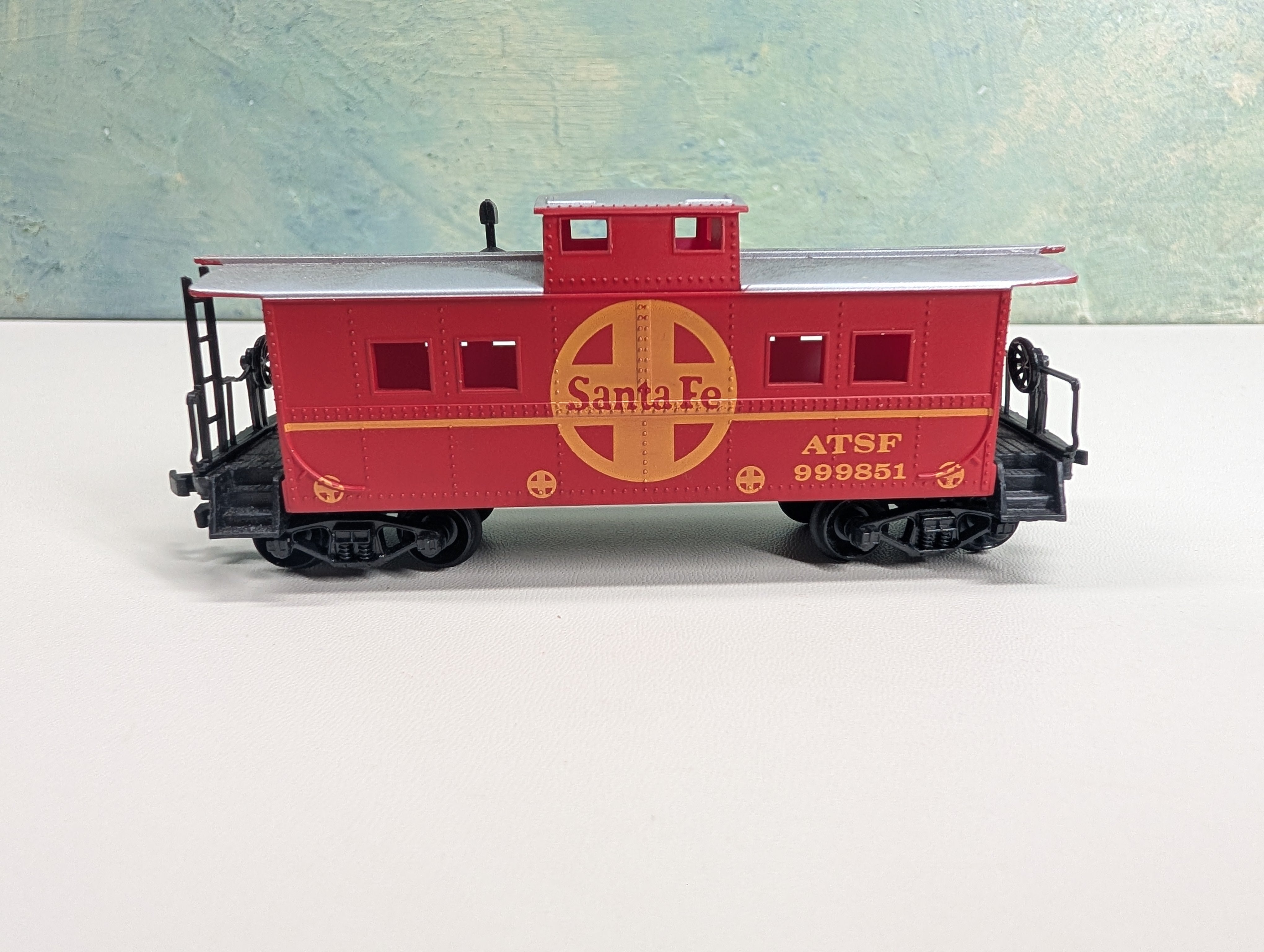 USED Life-Like HO Scale Caboose Santa Fe ATSF #999851