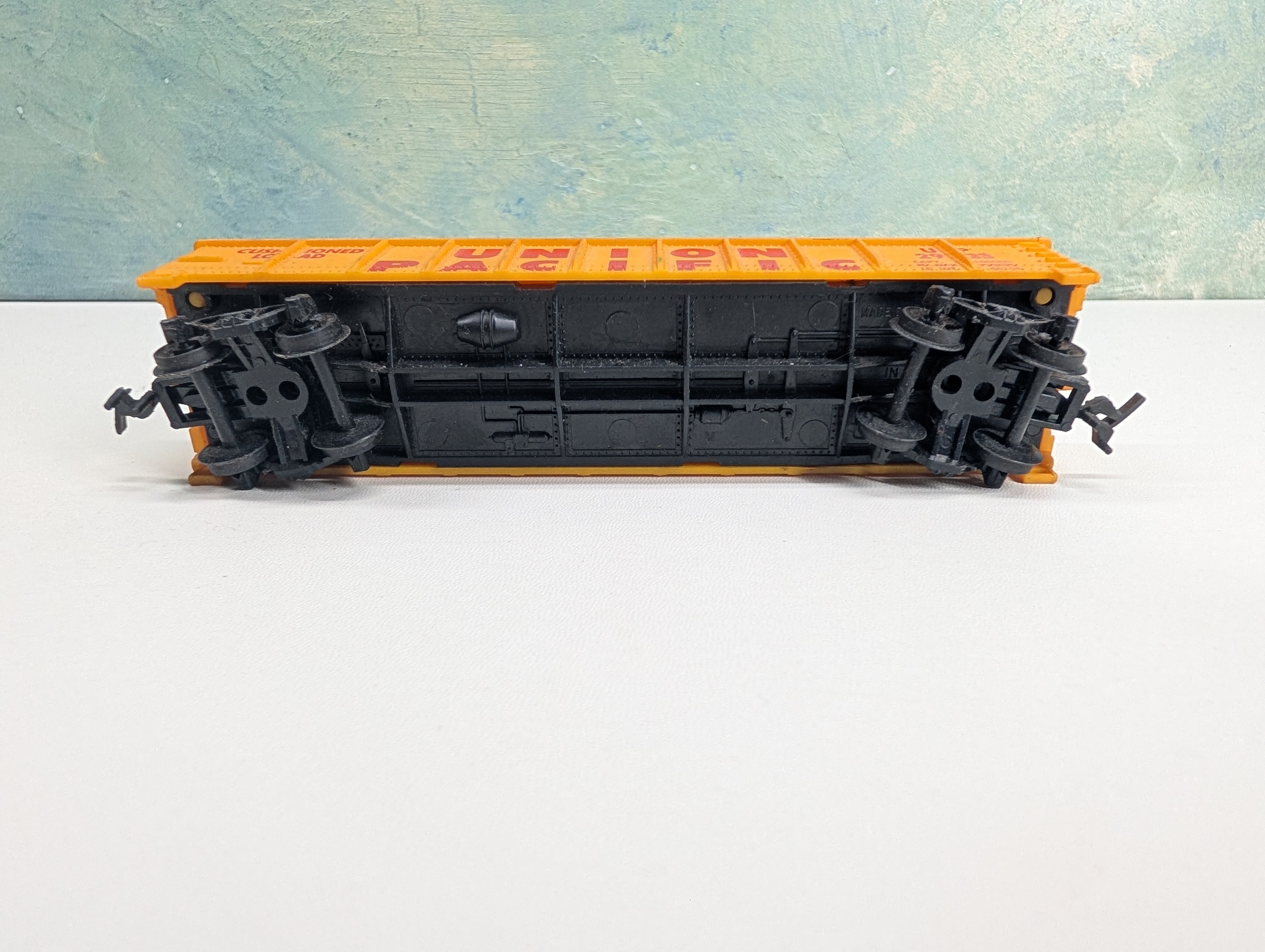 USED Tyco HO Scale 40' Gondola Union Pacific UP #2923
