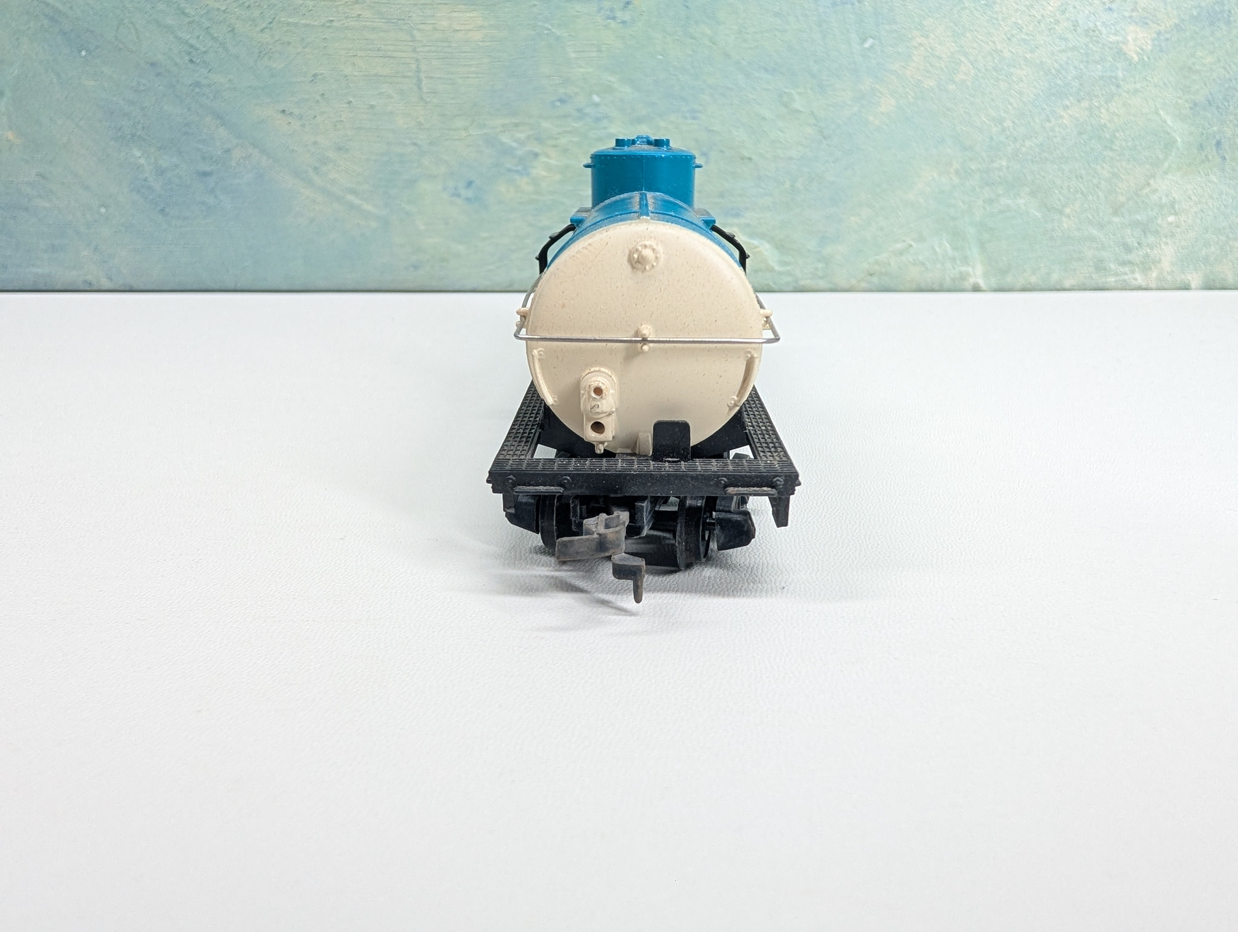 USED Tyco HO Scale Single Dome Tank Car Wesson Vegetable Oil GATX #9876