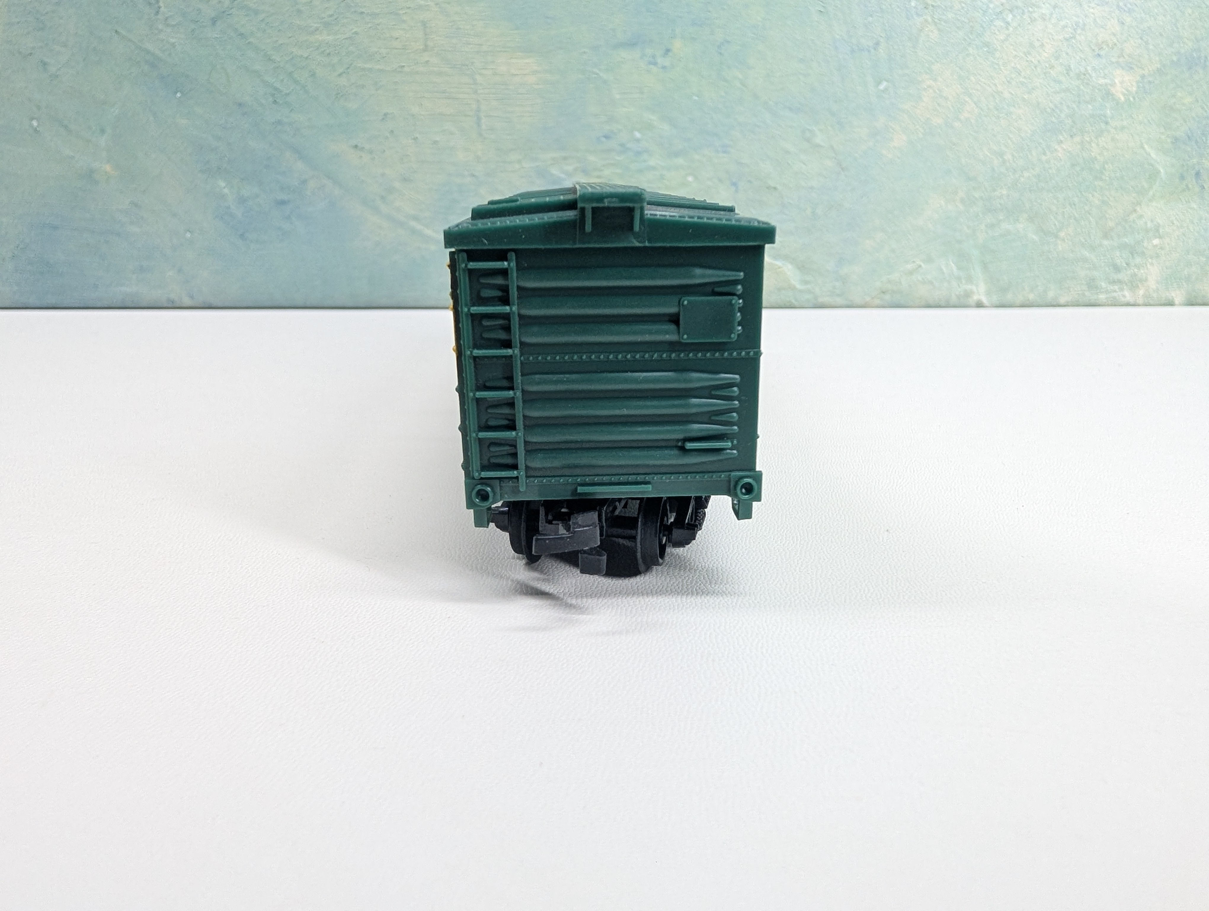 USED Life-Like HO Scale 40' Cattle Livestock Car Chicago & North Western CNW #15040
