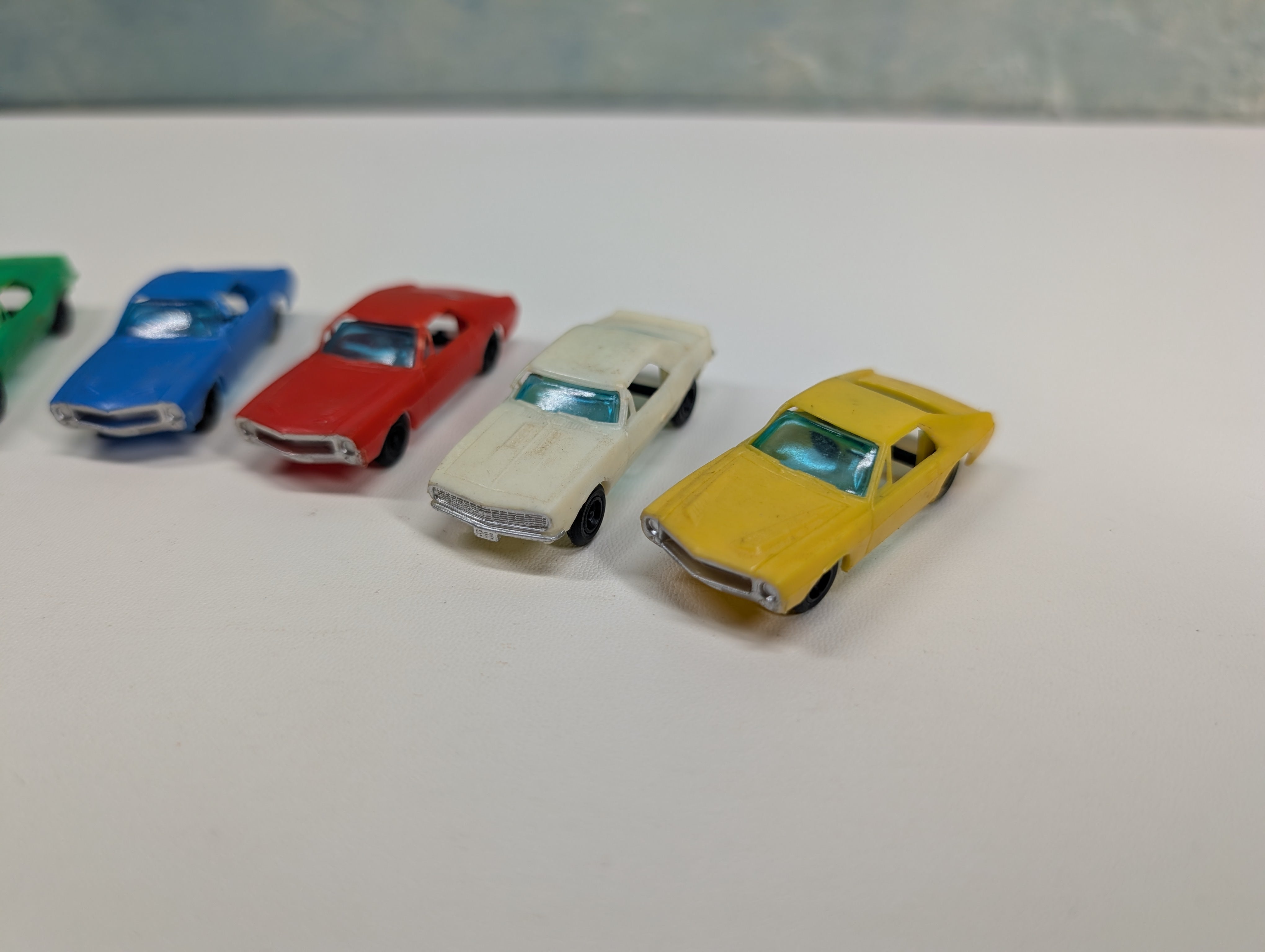 USED Tyco HO Scale Lot of Cars (6 pcs)