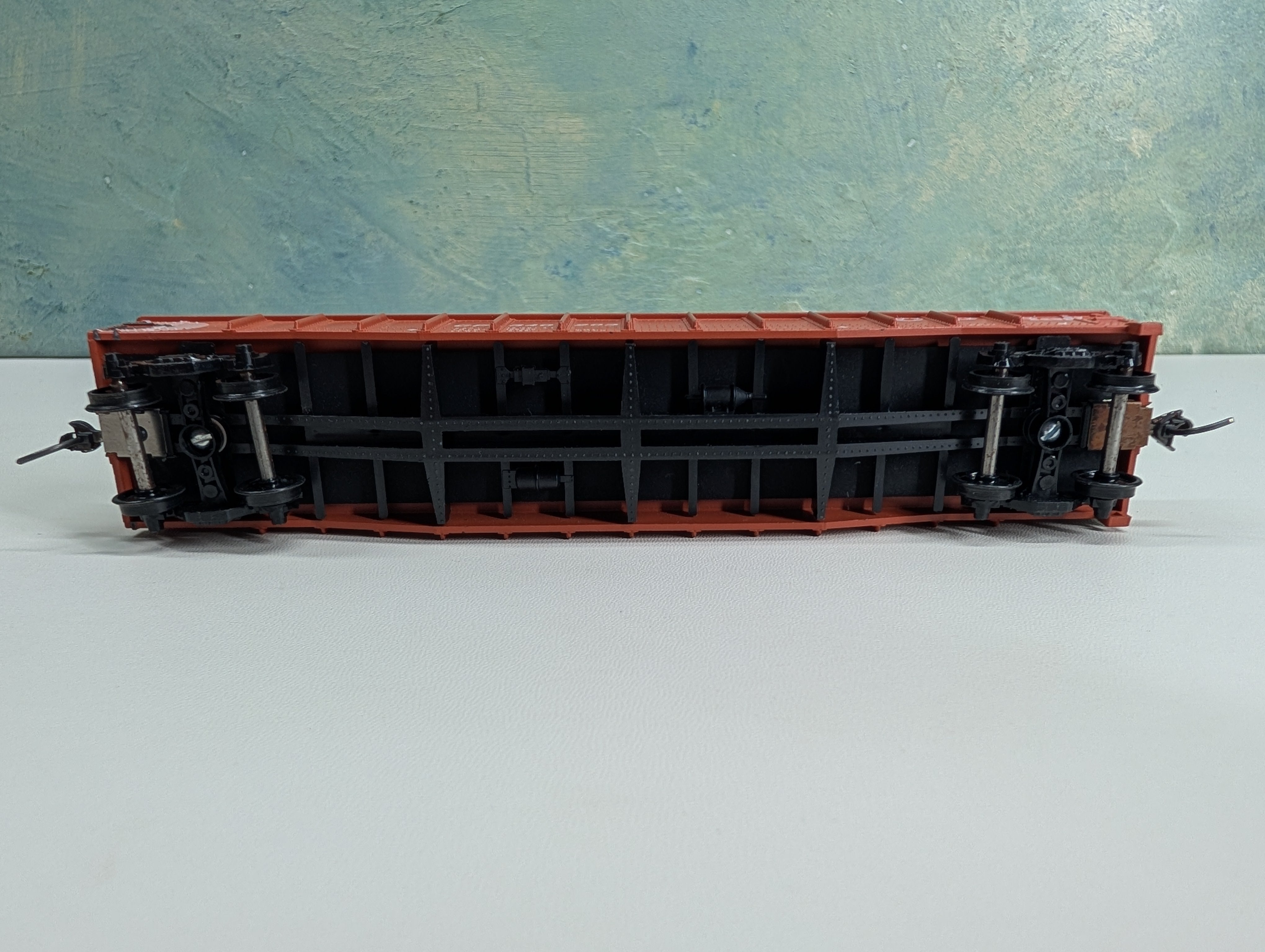 USED Athearn HO Scale 50' Gondola w/ Scrap Load Canadian Pacific CP #340203
