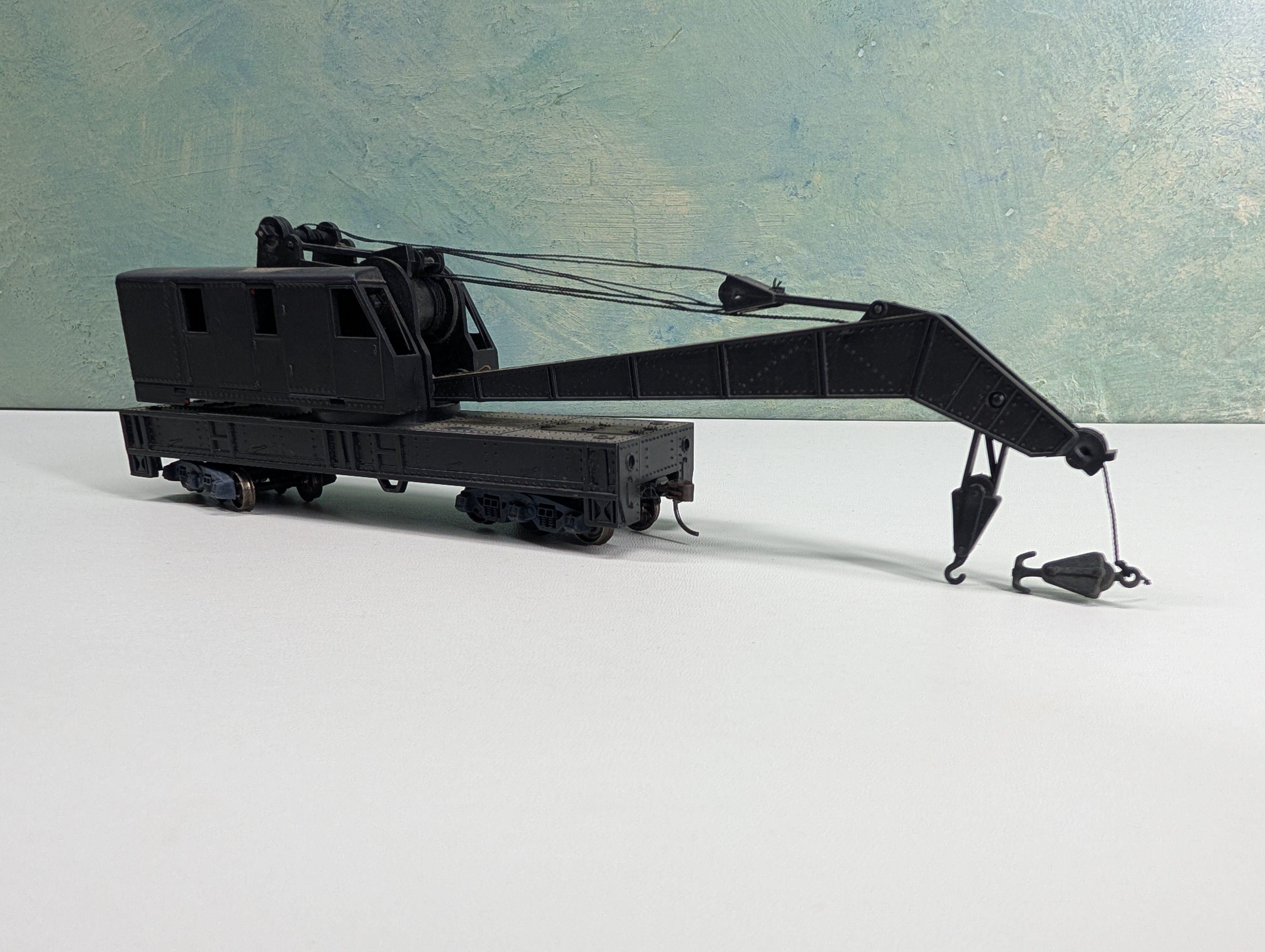 USED Athearn HO Scale Undecorated Black MOW Crane Car