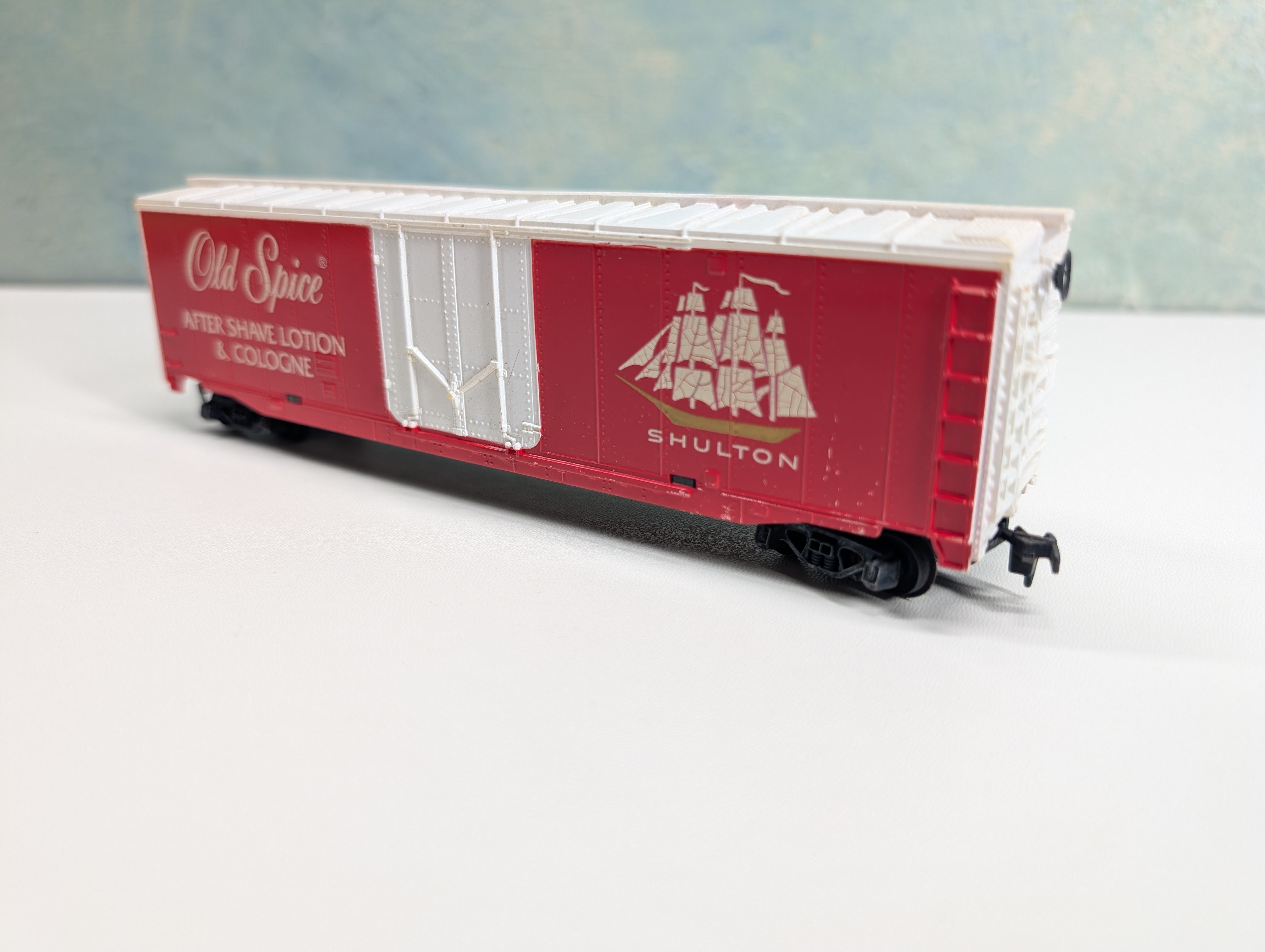USED Tyco HO Scale 50' PD Billboard Box Car Old Spice