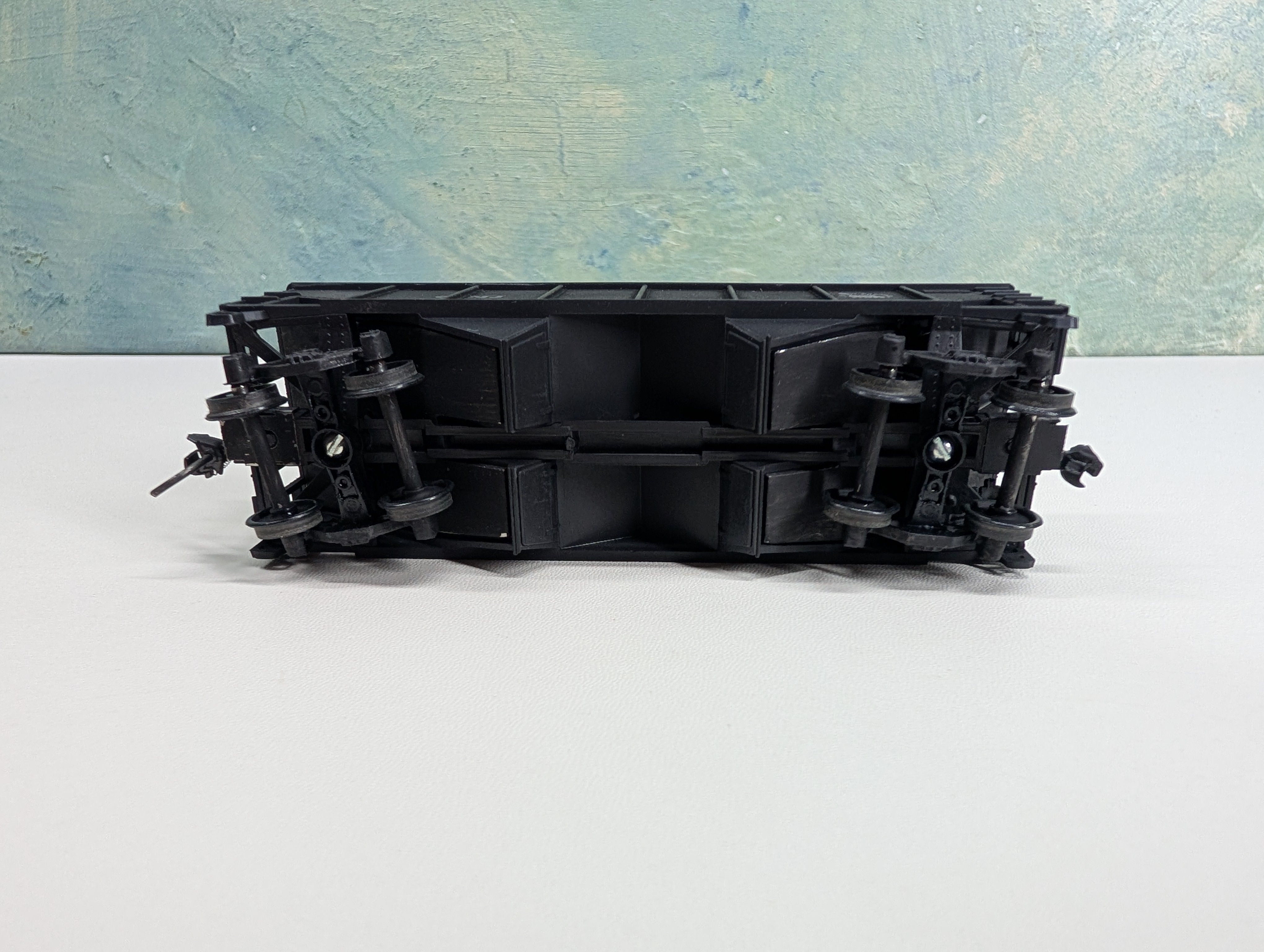 USED Athearn HO Scale 2 Bay Hoper w/ Coal Load CNJ #67450