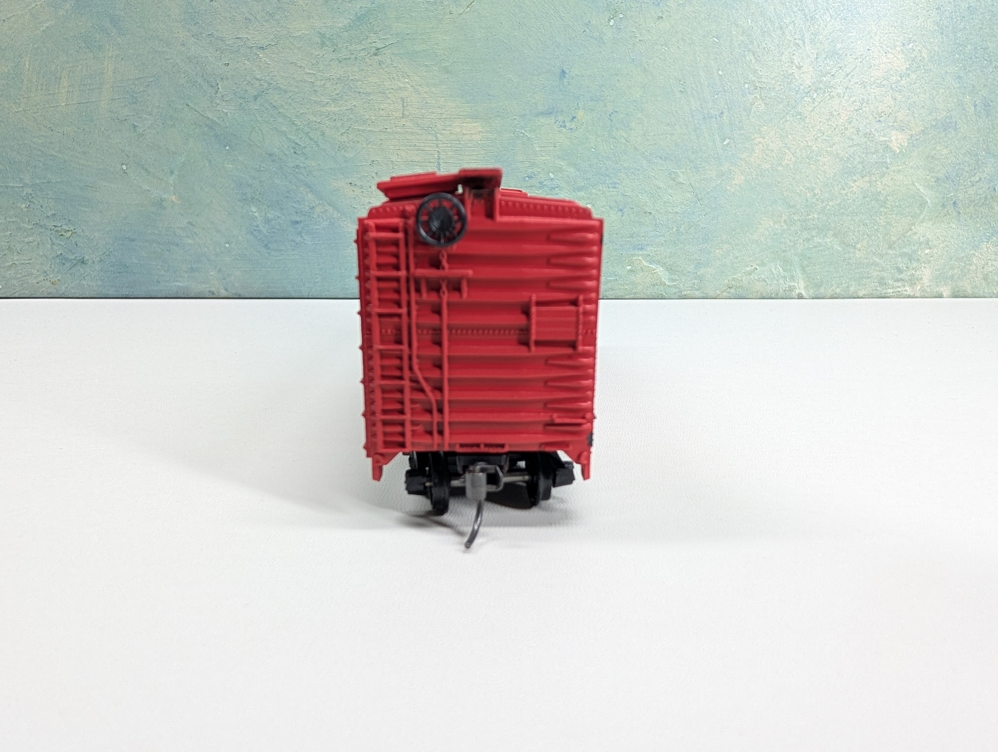 USED Athearn HO Scale 40' Box Car CP Rail #254768 Bev-Bel