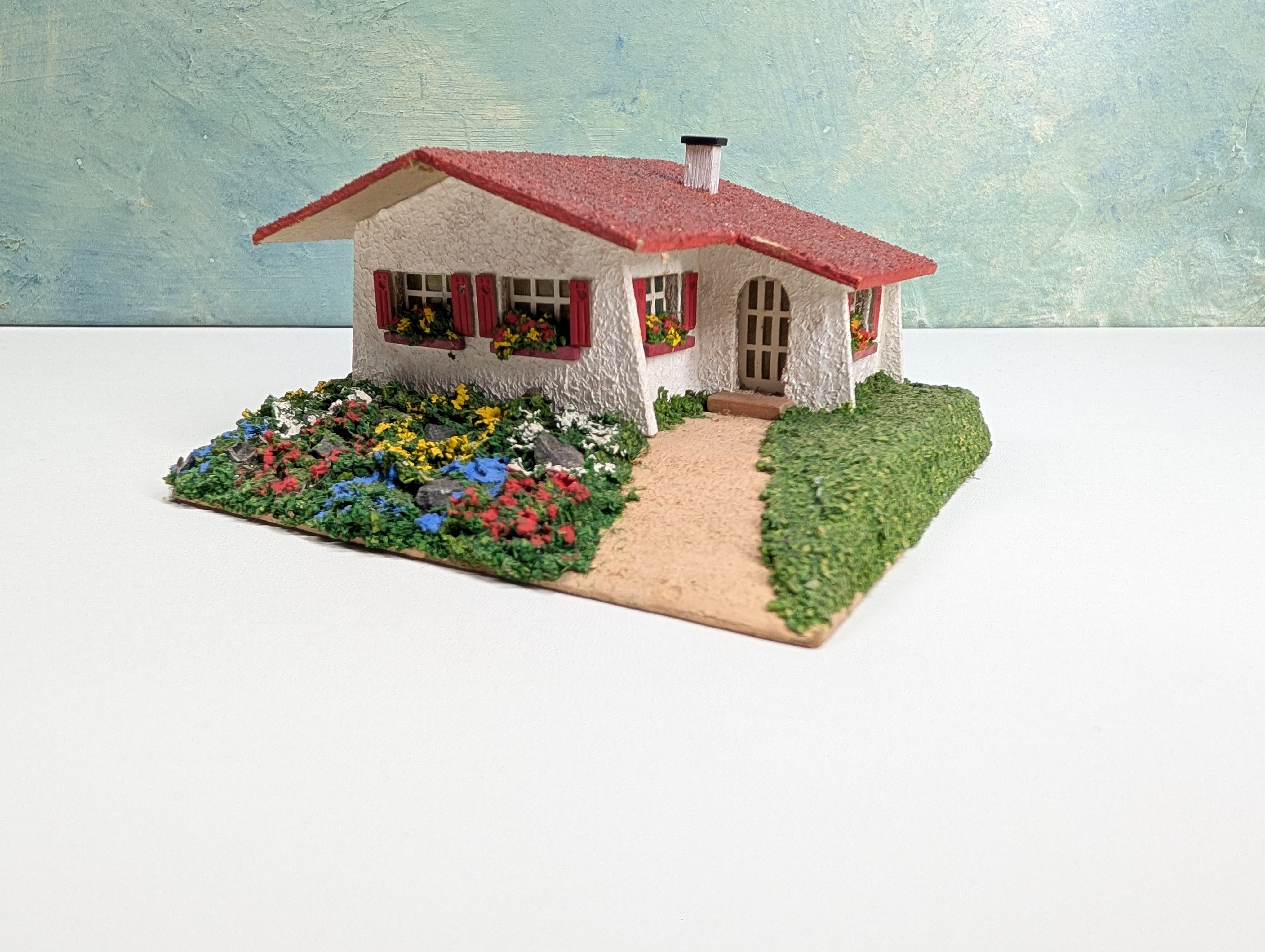 USED Rudolf Spitaler 1652359 HO Scale Villa on Hill, West Germany, German Home RARE