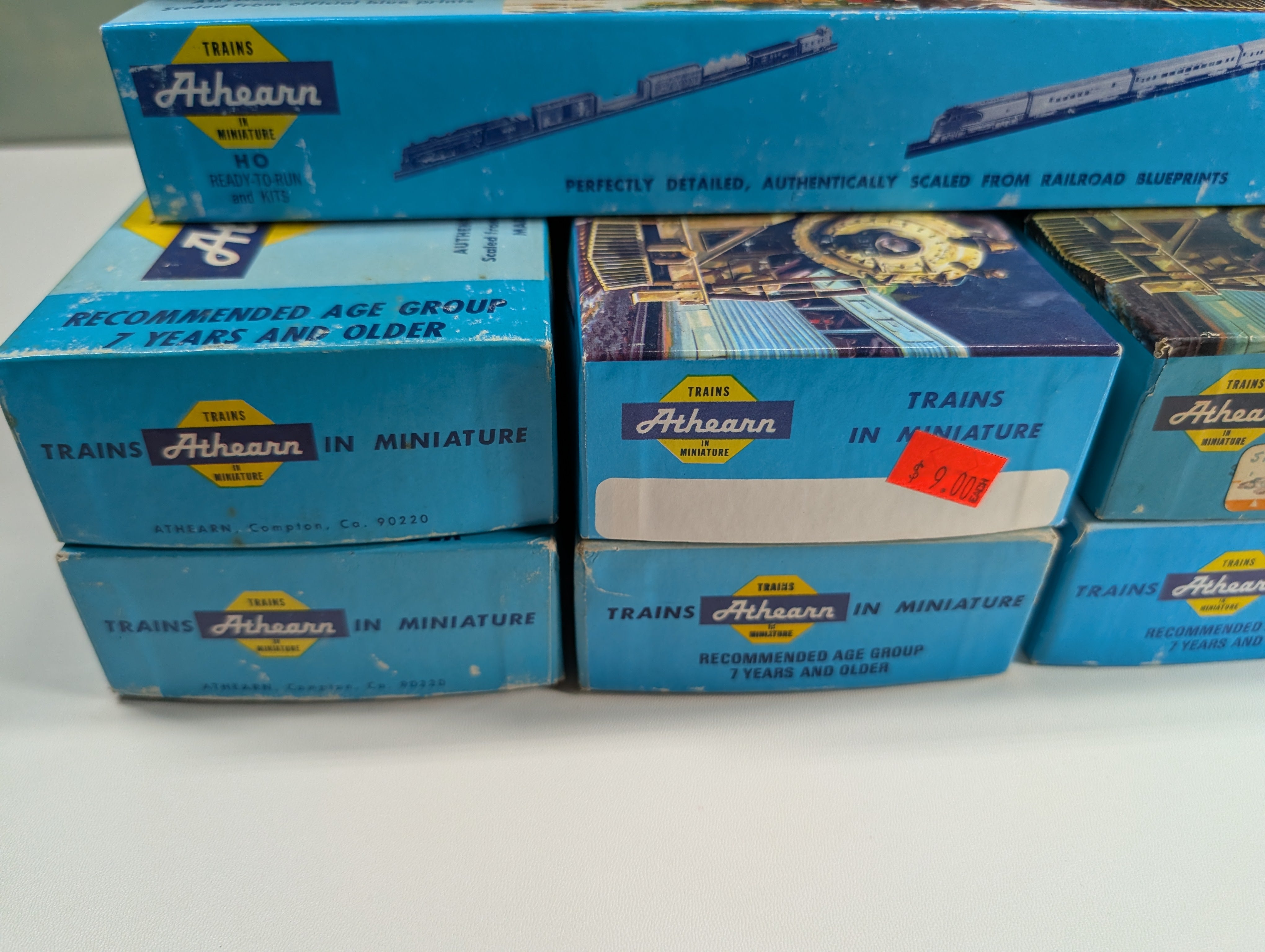 USED Athearn HO Scale Lot of Long Empty Train Boxes for Storage (8 pcs)