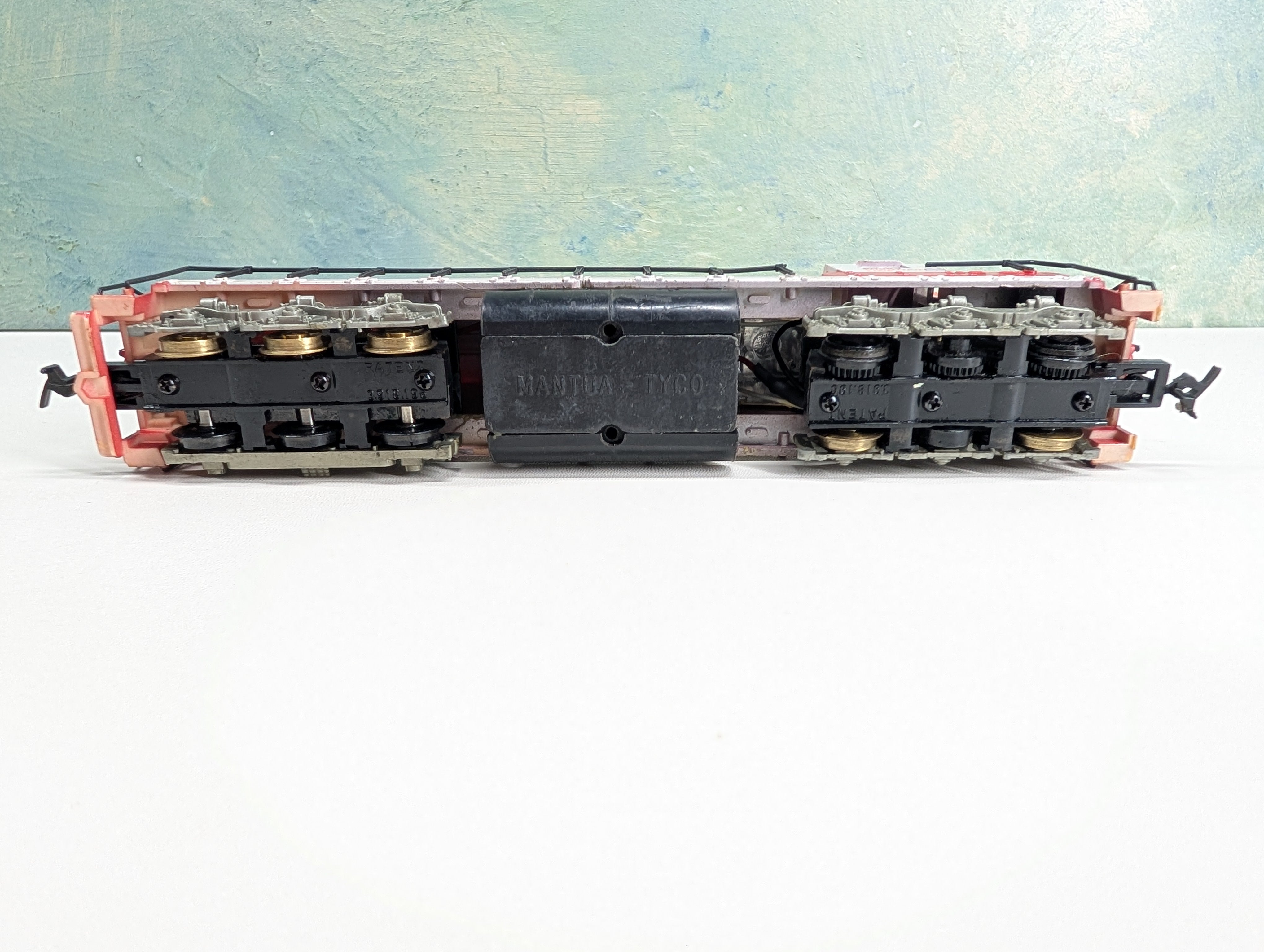 USED Tyco HO Scale SD-24 Diesel Locomotive Rocky Mountain Line Runs Great! DC