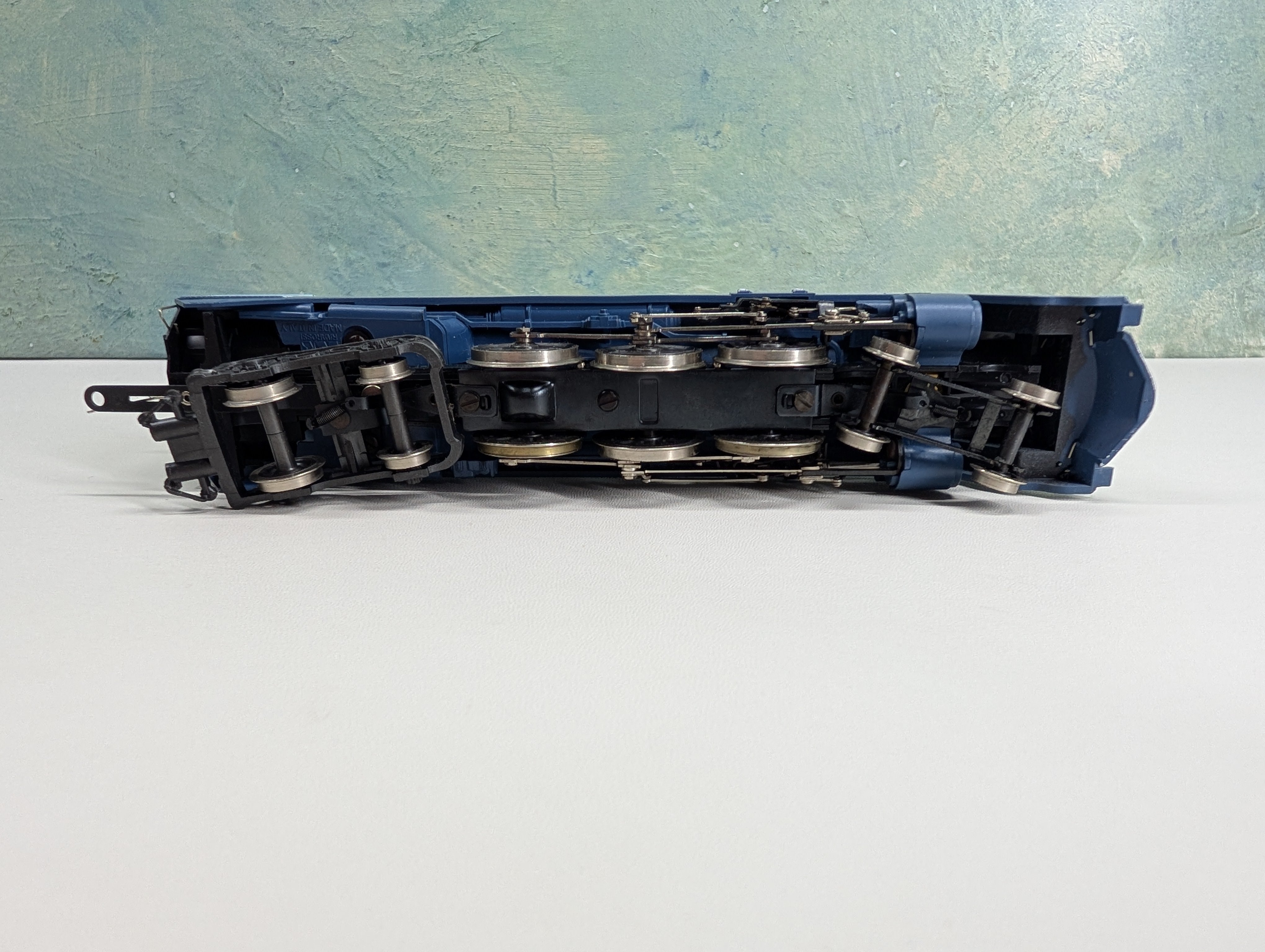 USED Rivarossi HO Scale Blue Goose 4-6-4 Steam Locomotive Santa Fe ATSF #3460 No Tender Untested