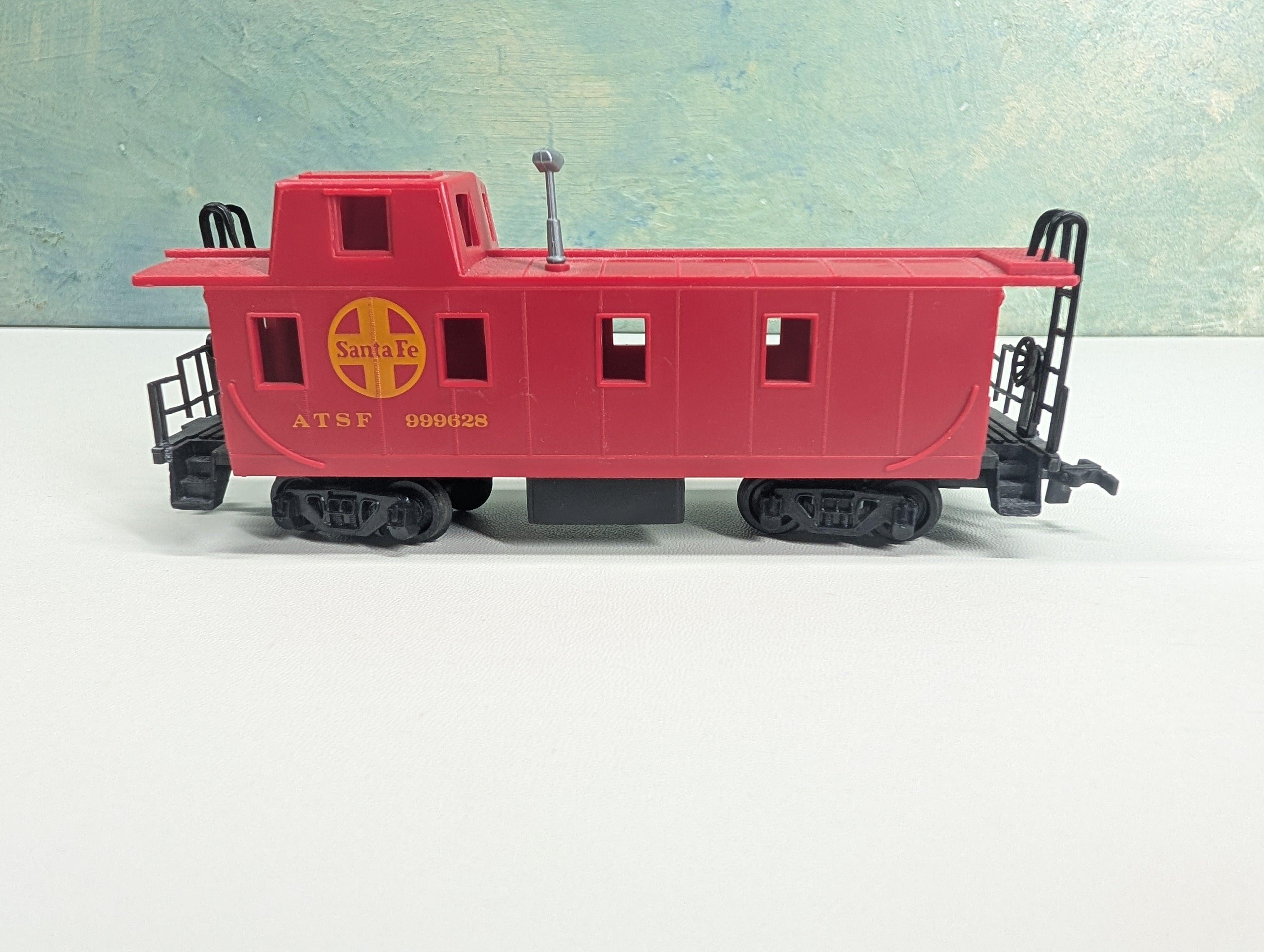USED Bachmann HO Scale Caboose Santa Fe ATSF #999628