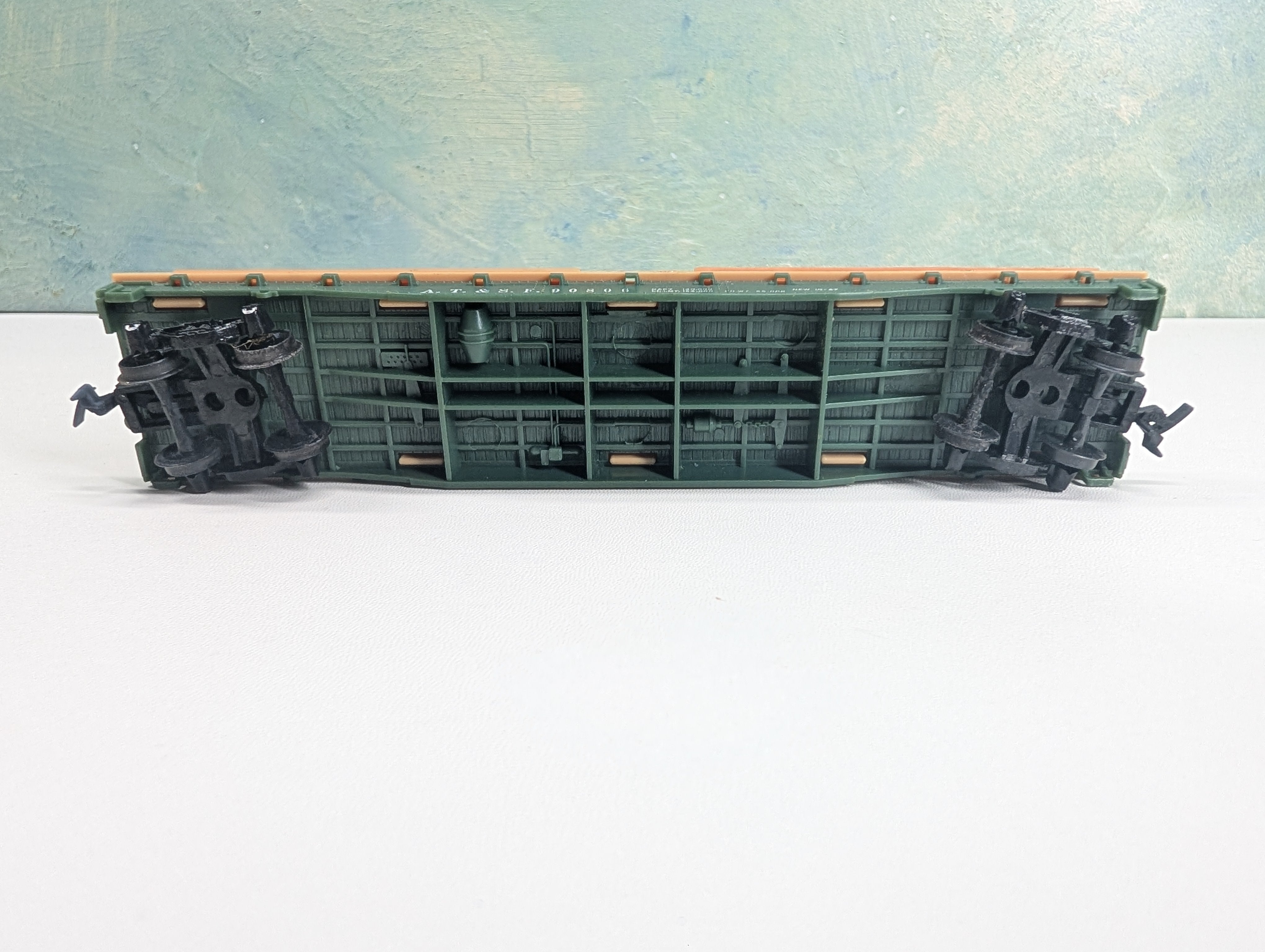 USED Mantua HO Scale 50' Flat Car w/ 2 UP Trailers Santa Fe ATSF #90806