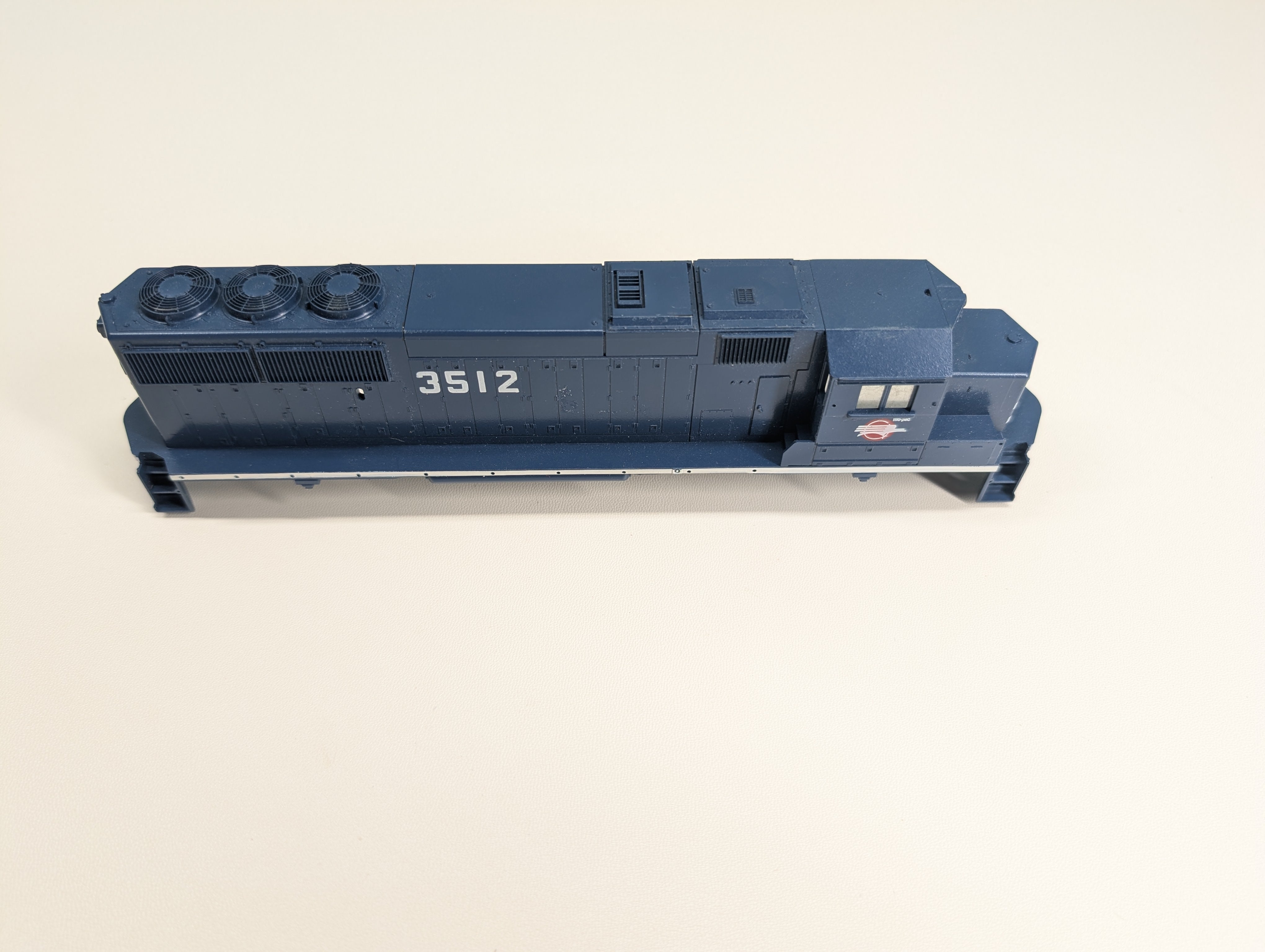 USED Athearn HO Scale GP-50 Diesel Locomotive Shell Only Missouri Pacific MP #3512