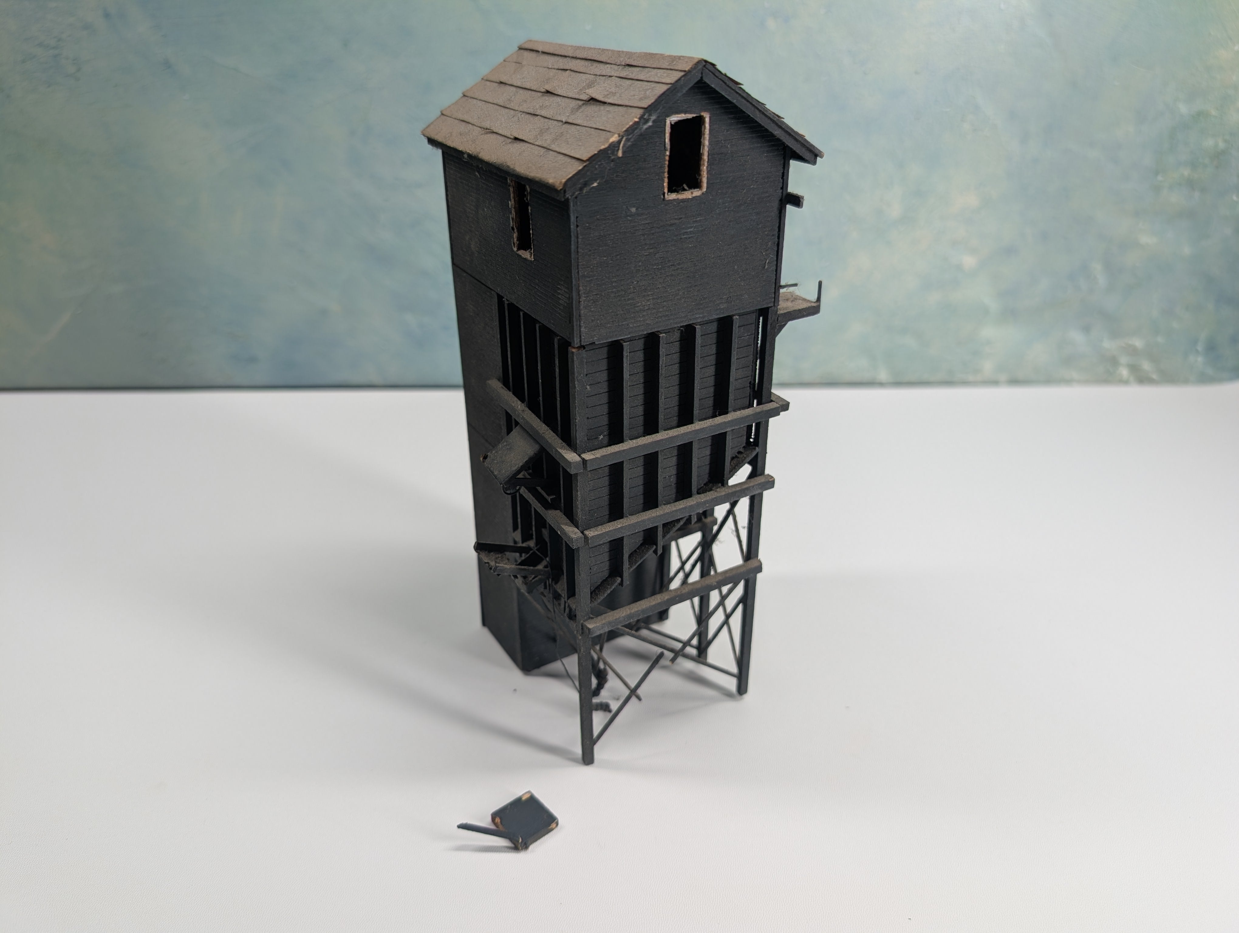 USED HO Scale Scratch Built Coaling Station