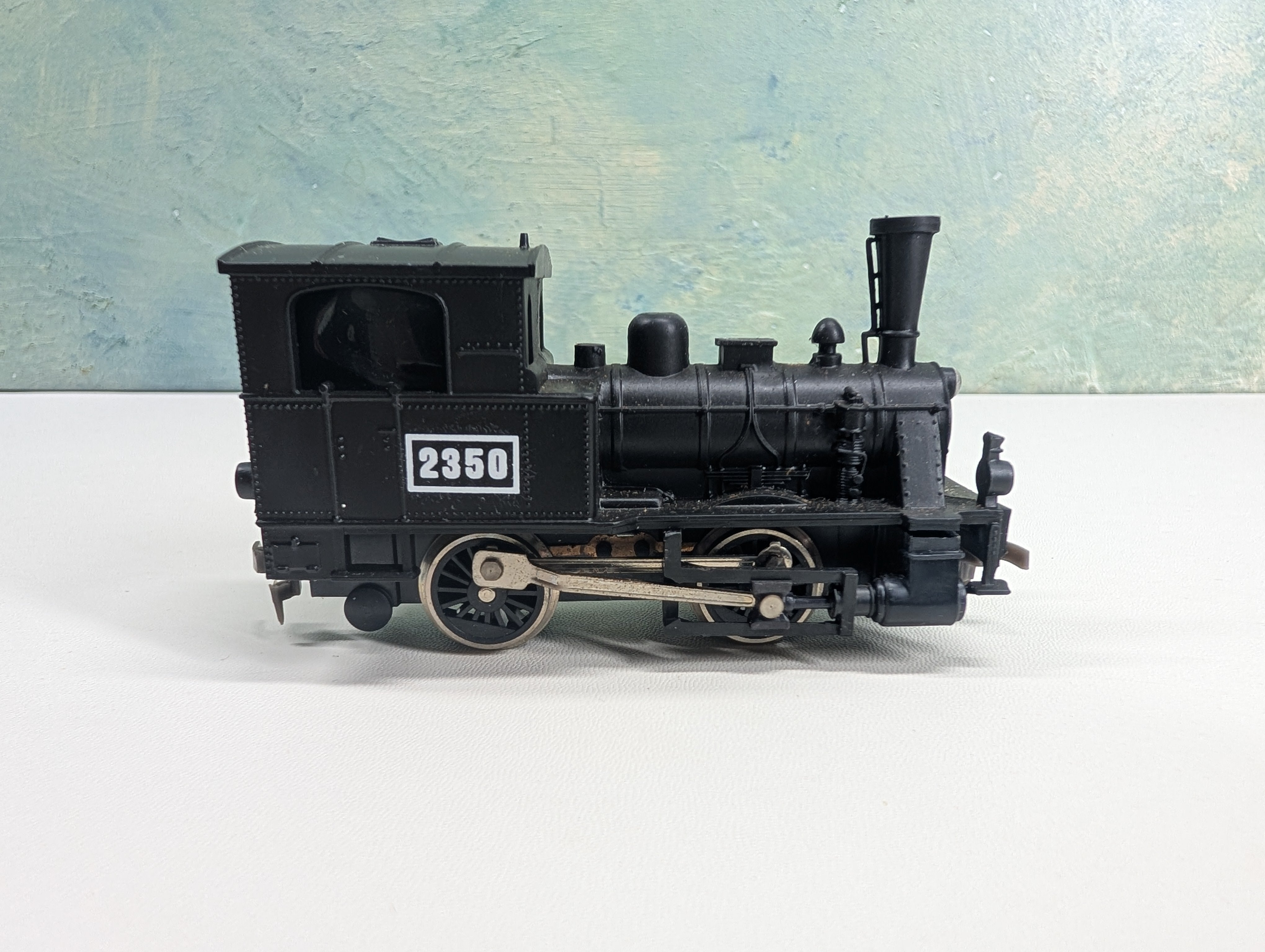 USED Playart HO Scale 0-4-0 Steam Locomotive #2350 Tested! DC