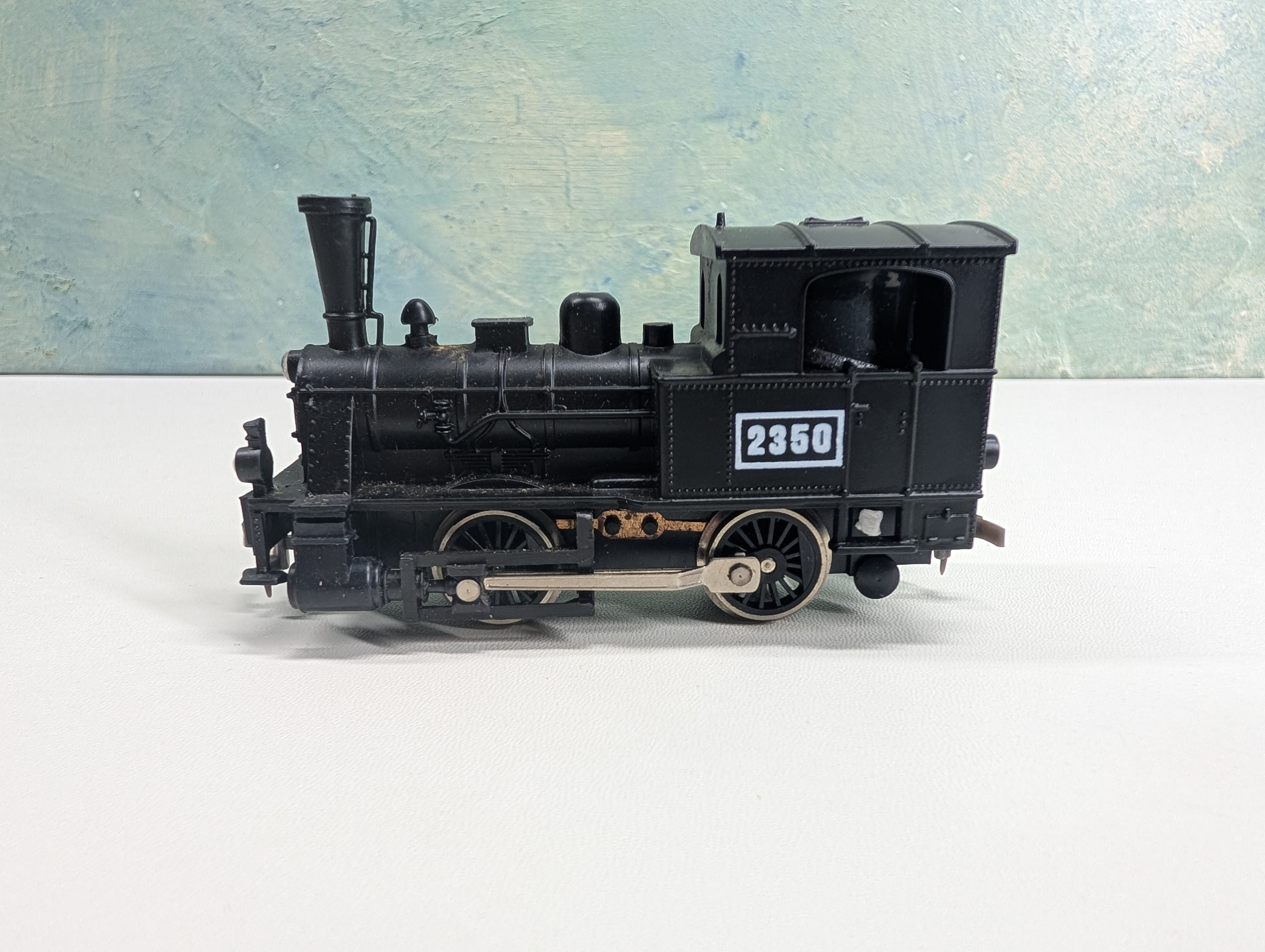 USED Playart HO Scale 0-4-0 Steam Locomotive #2350 Tested! DC