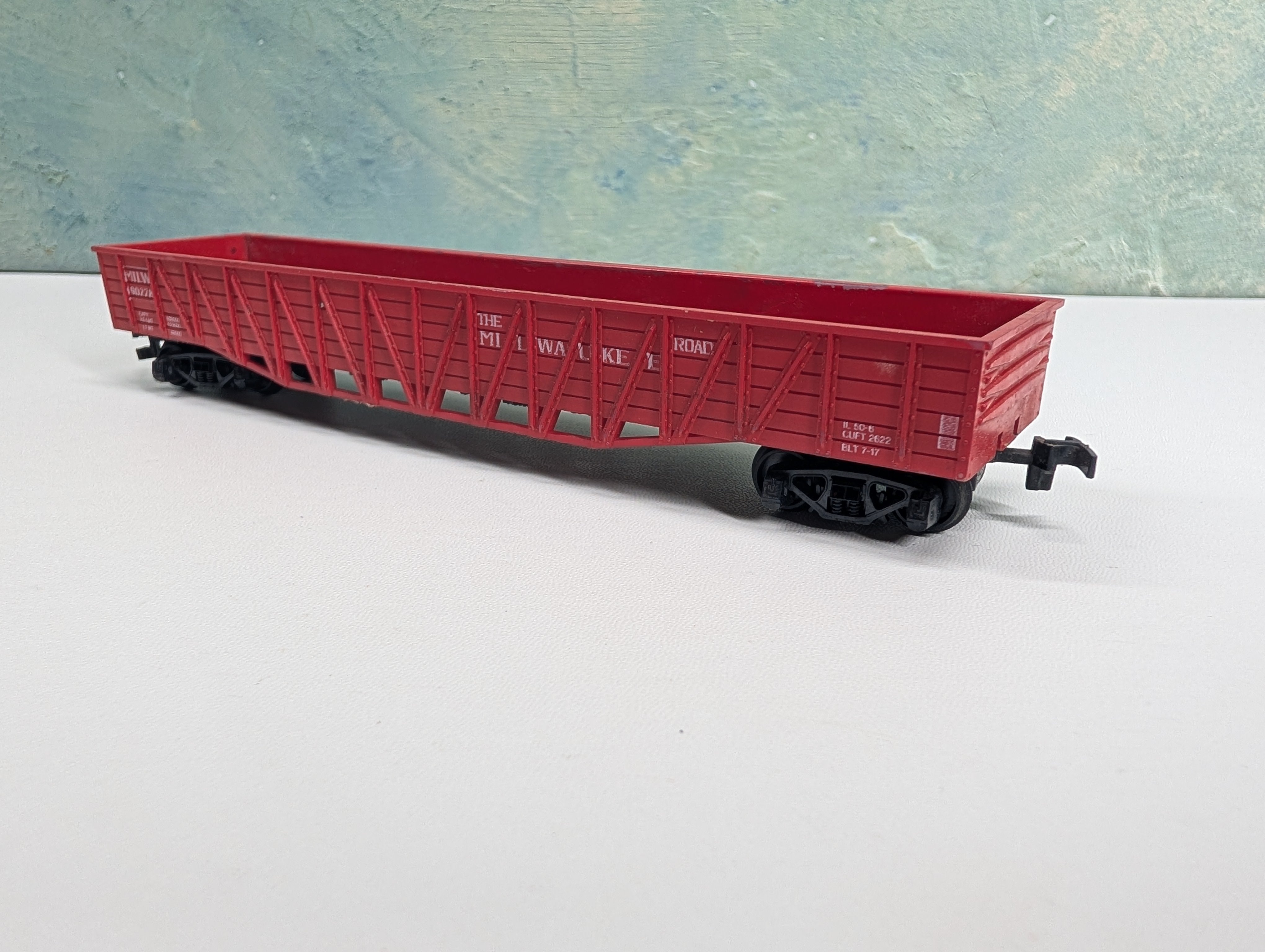 USED ROCO HO Scale 50' OB Gondola Milwaukee Road MILW #90278