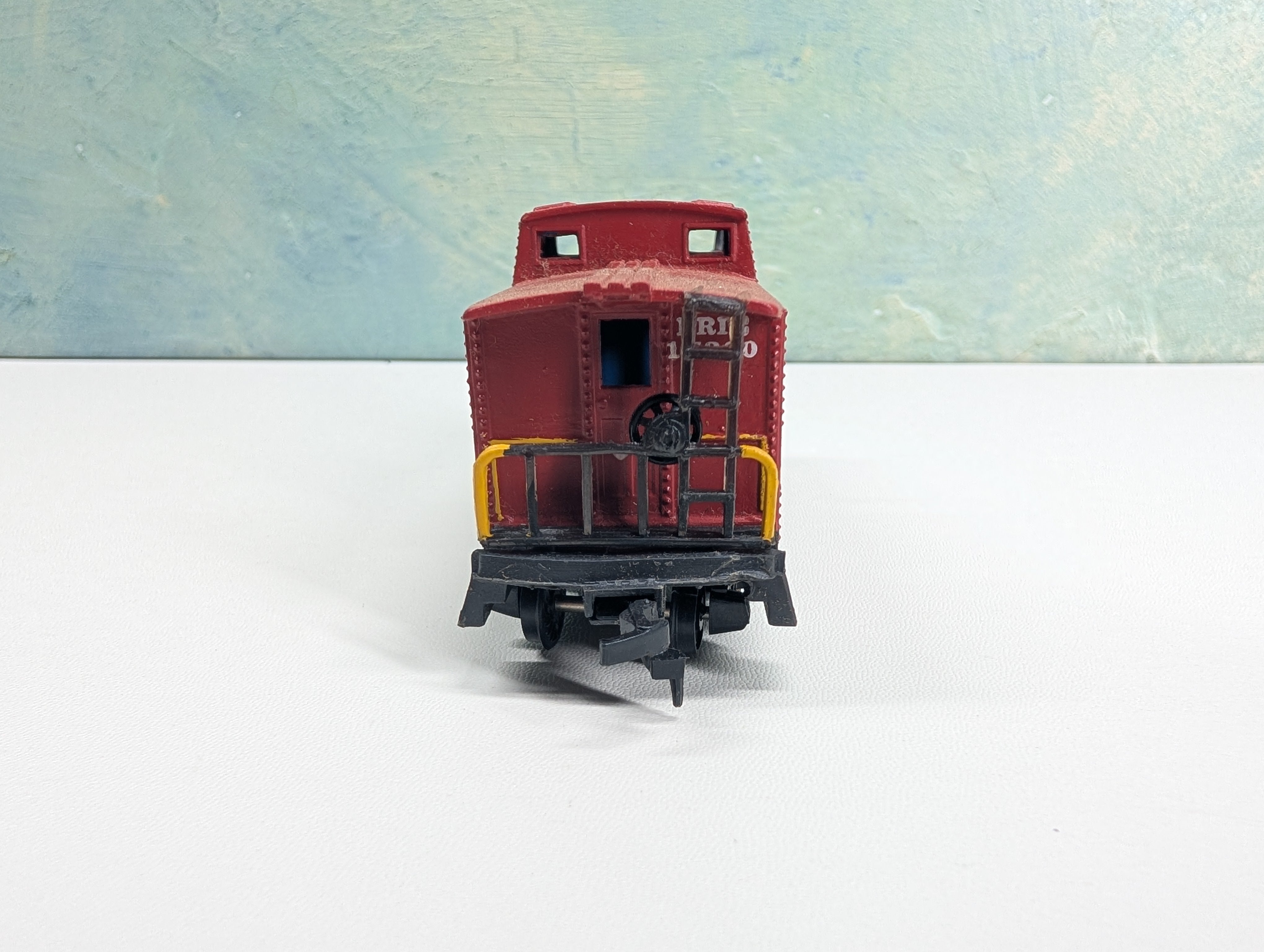 USED Varney HO Scale Caboose Erie #17200 Custom Decals