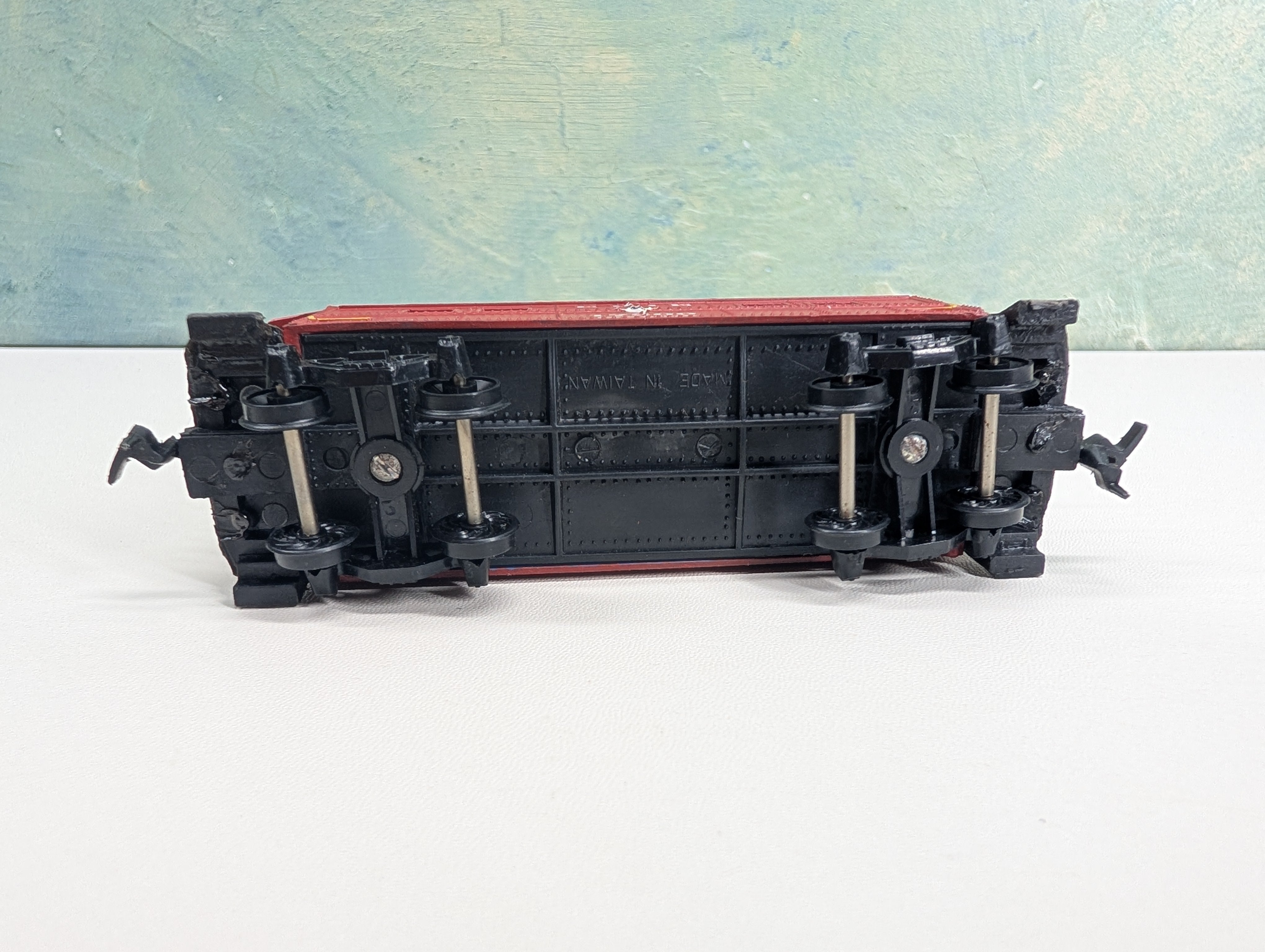 USED Varney HO Scale Caboose Erie #17200 Custom Decals