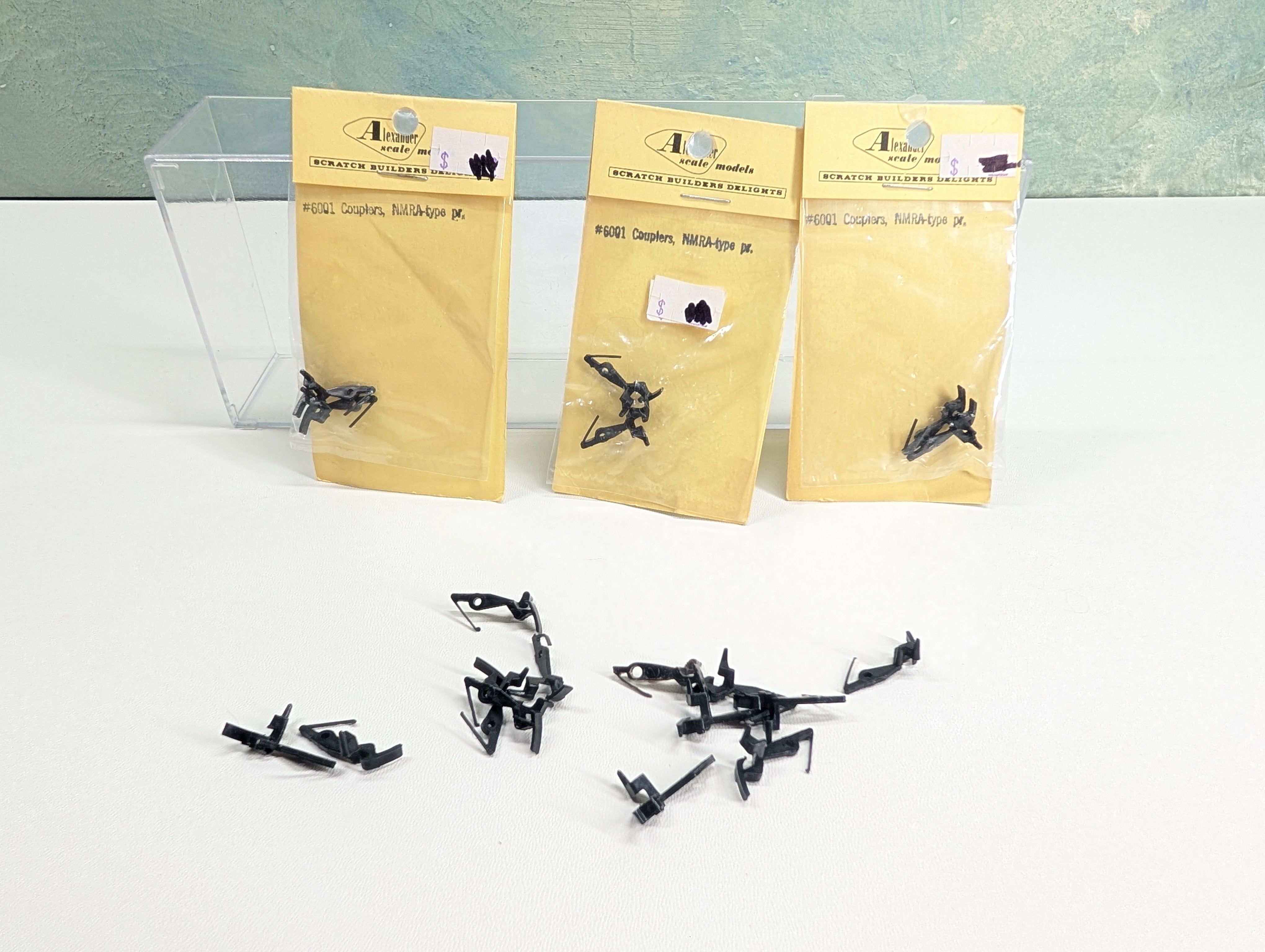 USED Alexander Scale Models 6001 HO Scale NMRA Type Couplers (3 packs) + others