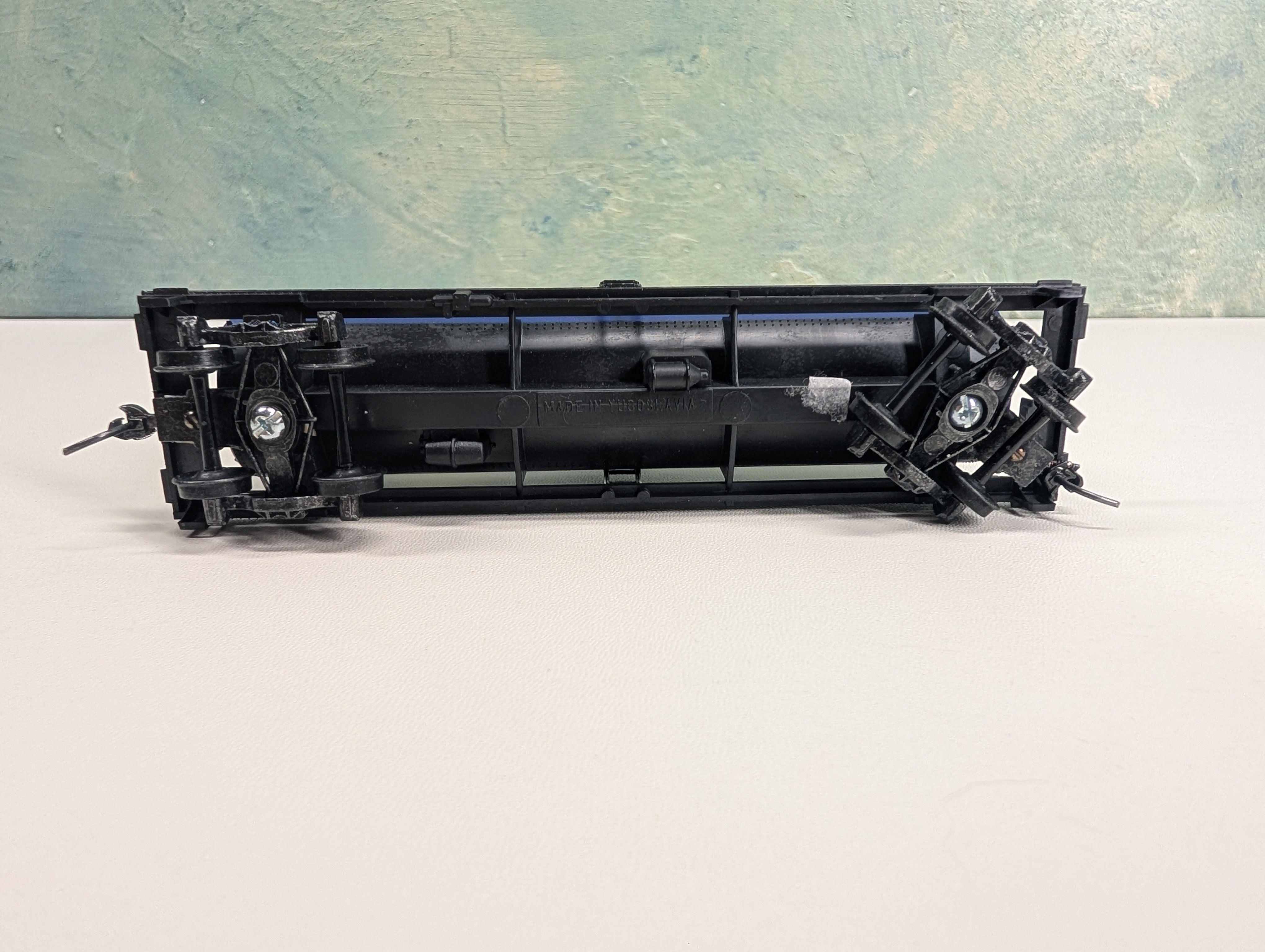 USED HO Scale Single Dome Blue Tank Car Union 76 UOCX #10295