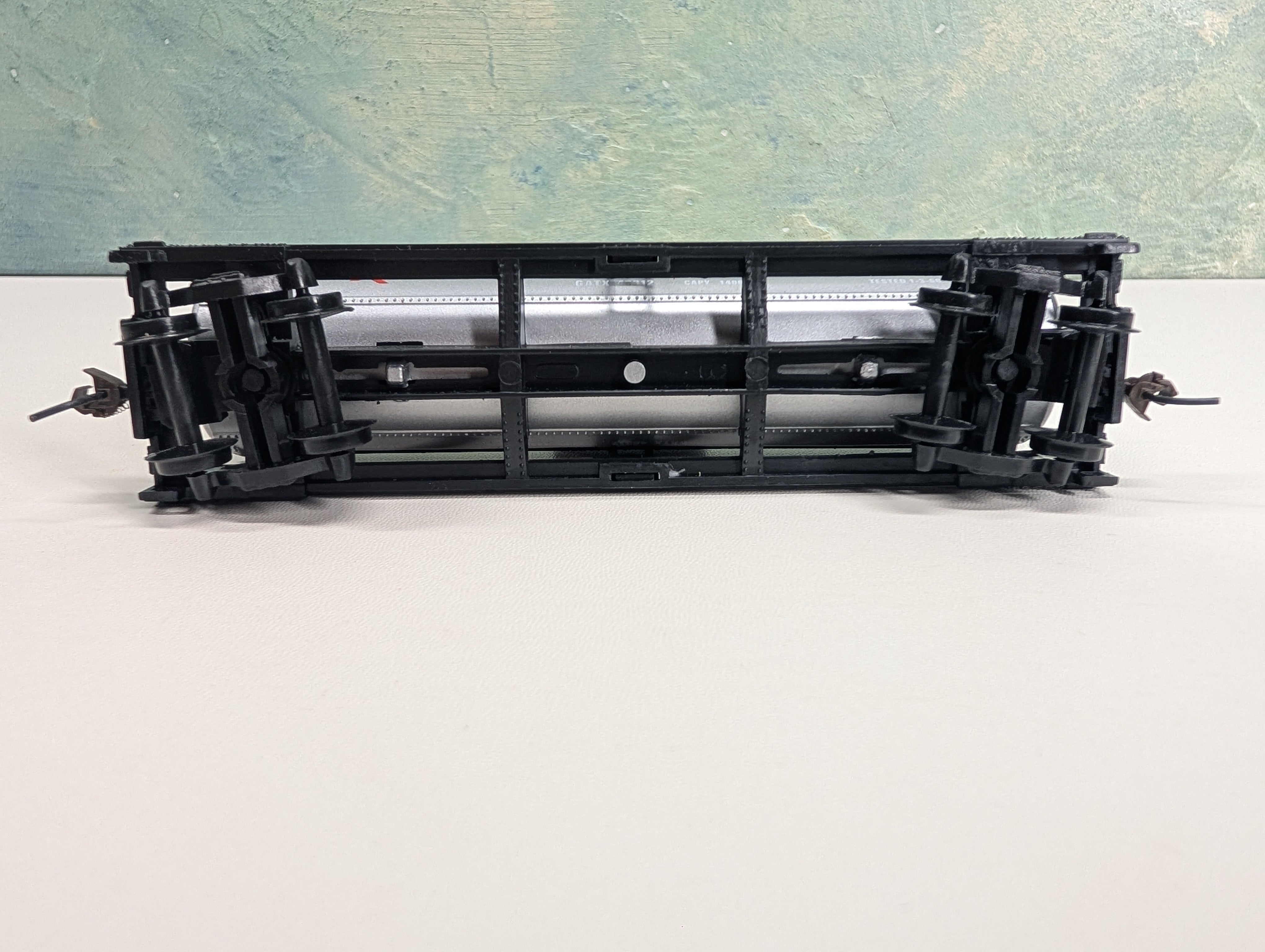 USED HO Scale Single Dome Tank Car Exxon GATX #46312