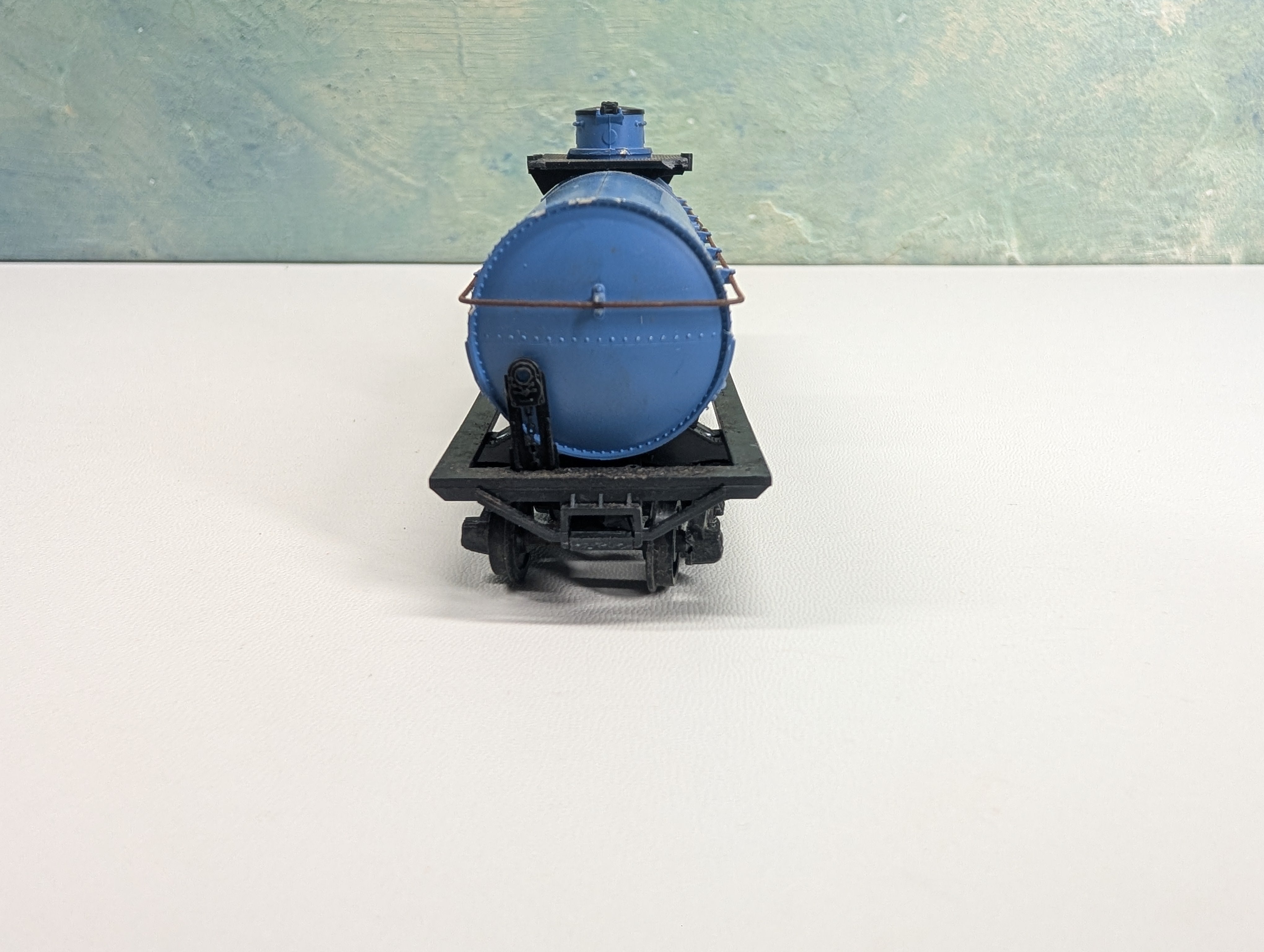 USED Athearn HO Scale Tank Car DOW #X-38370