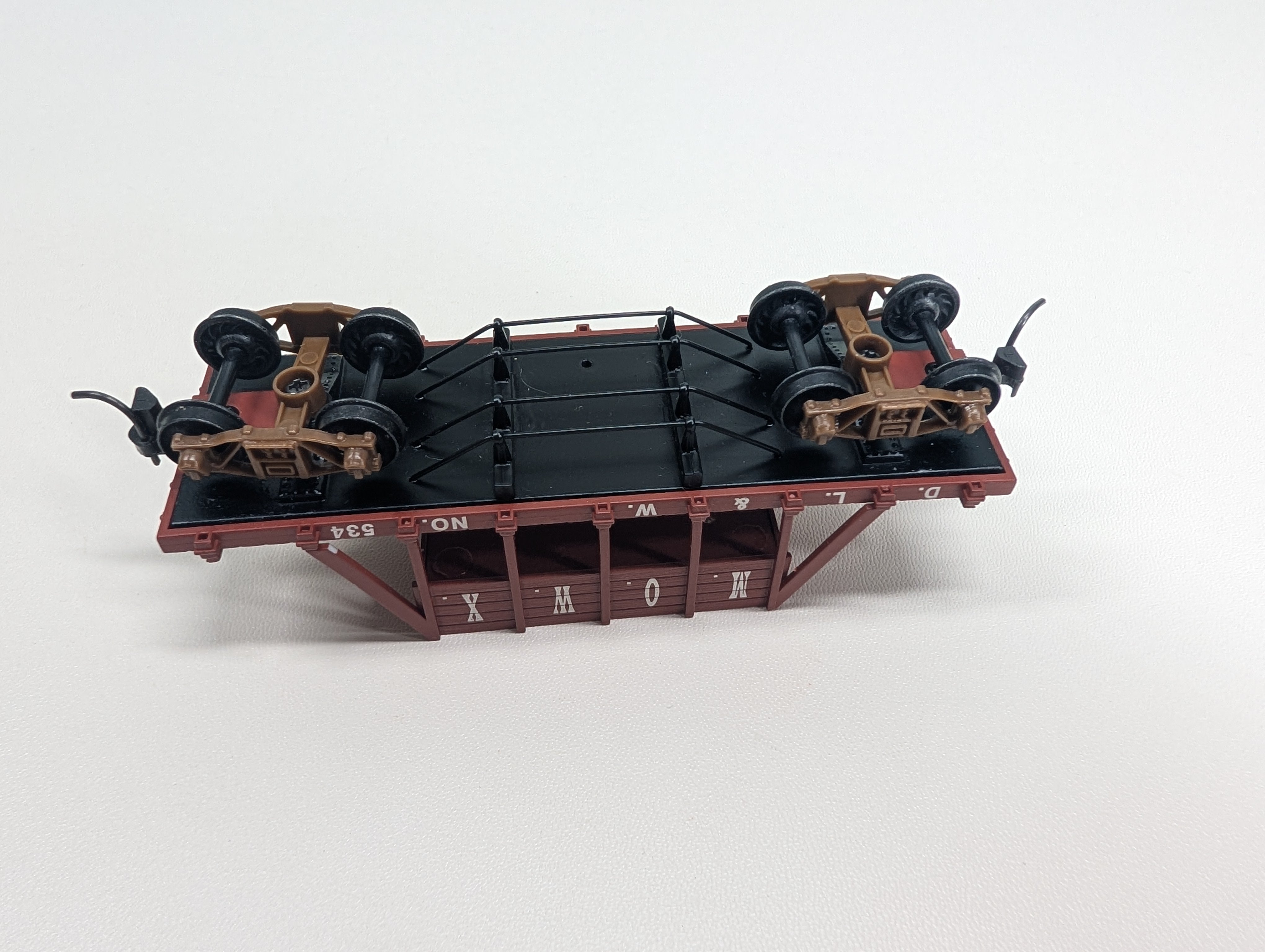 USED HO Scale Old Time Flat Car w/ Raised Level DL&W MOWX #534