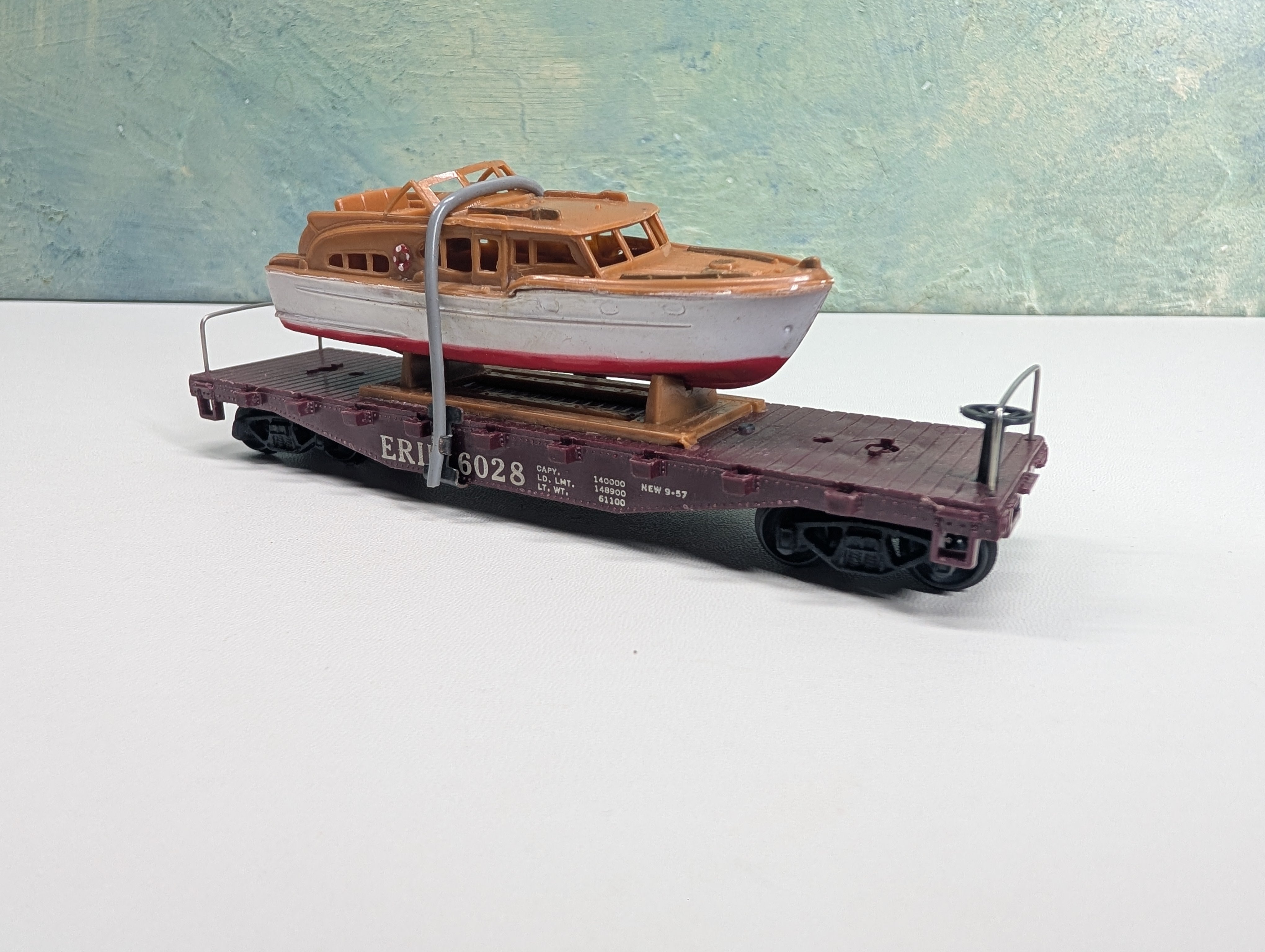 USED Marx HO Scale Flat Car w/ Boat Erie #6028 RARE